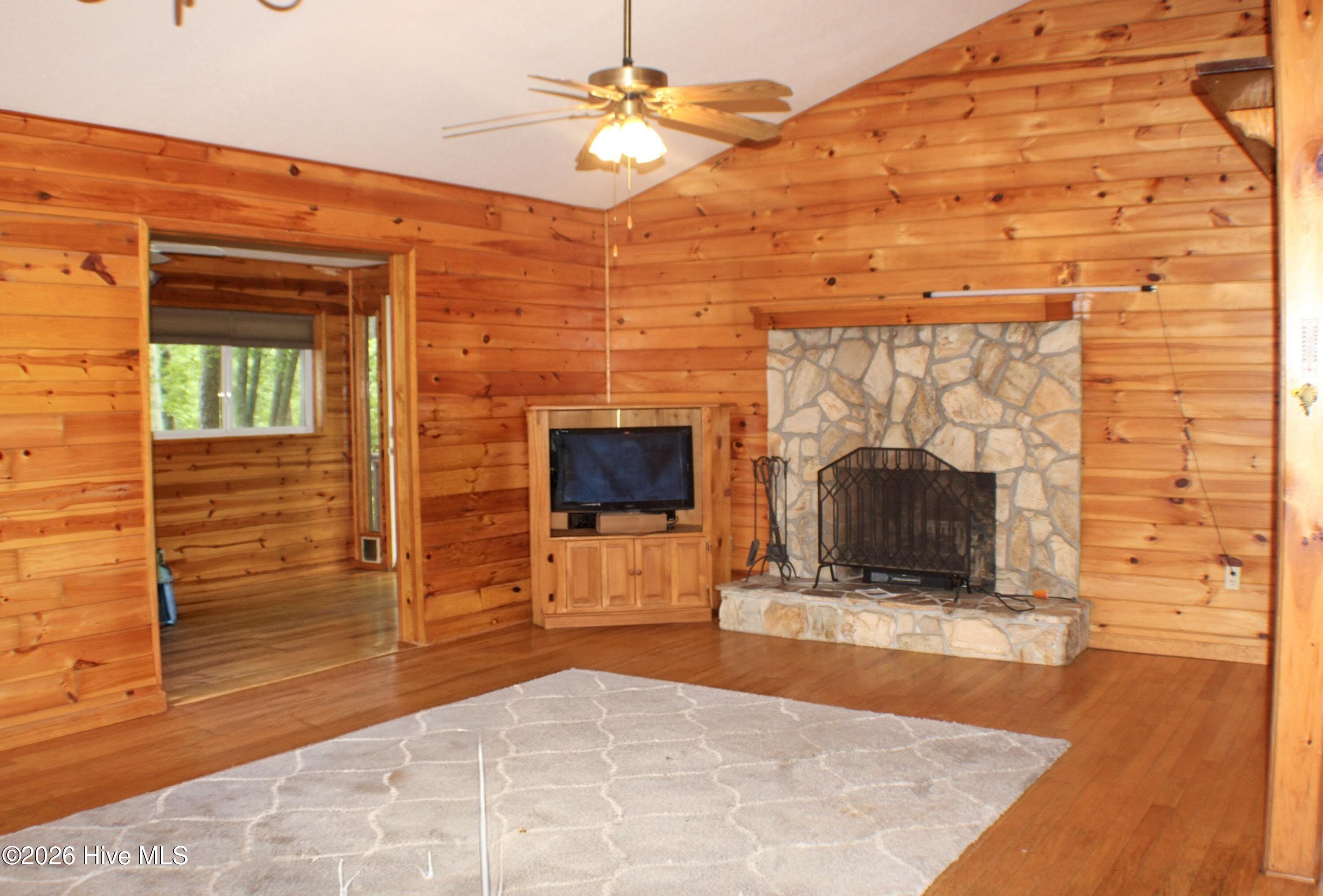 115 Degatide Drive Property Photo 17