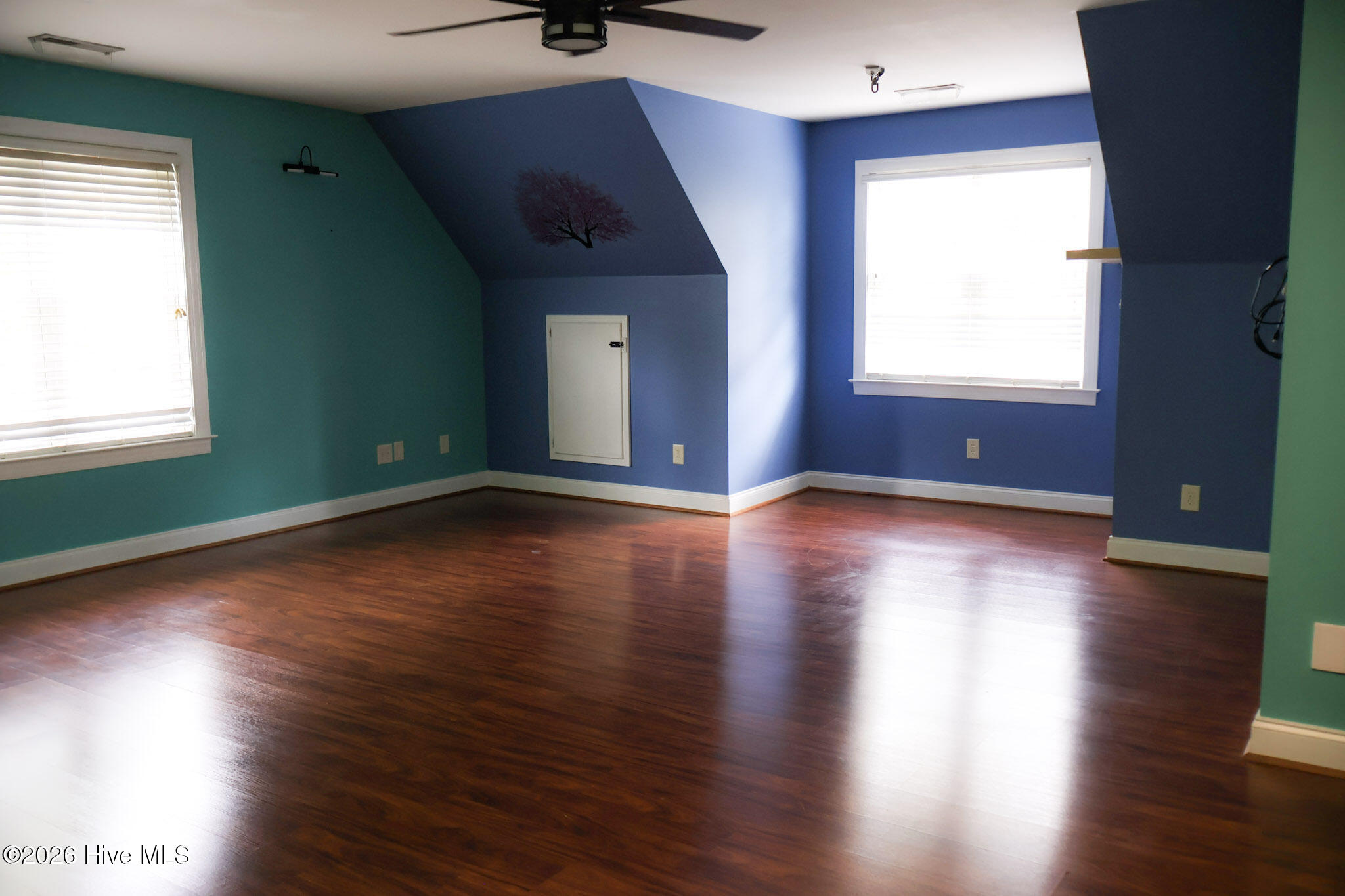 1213 Windbrooke Drive Property Photo 16