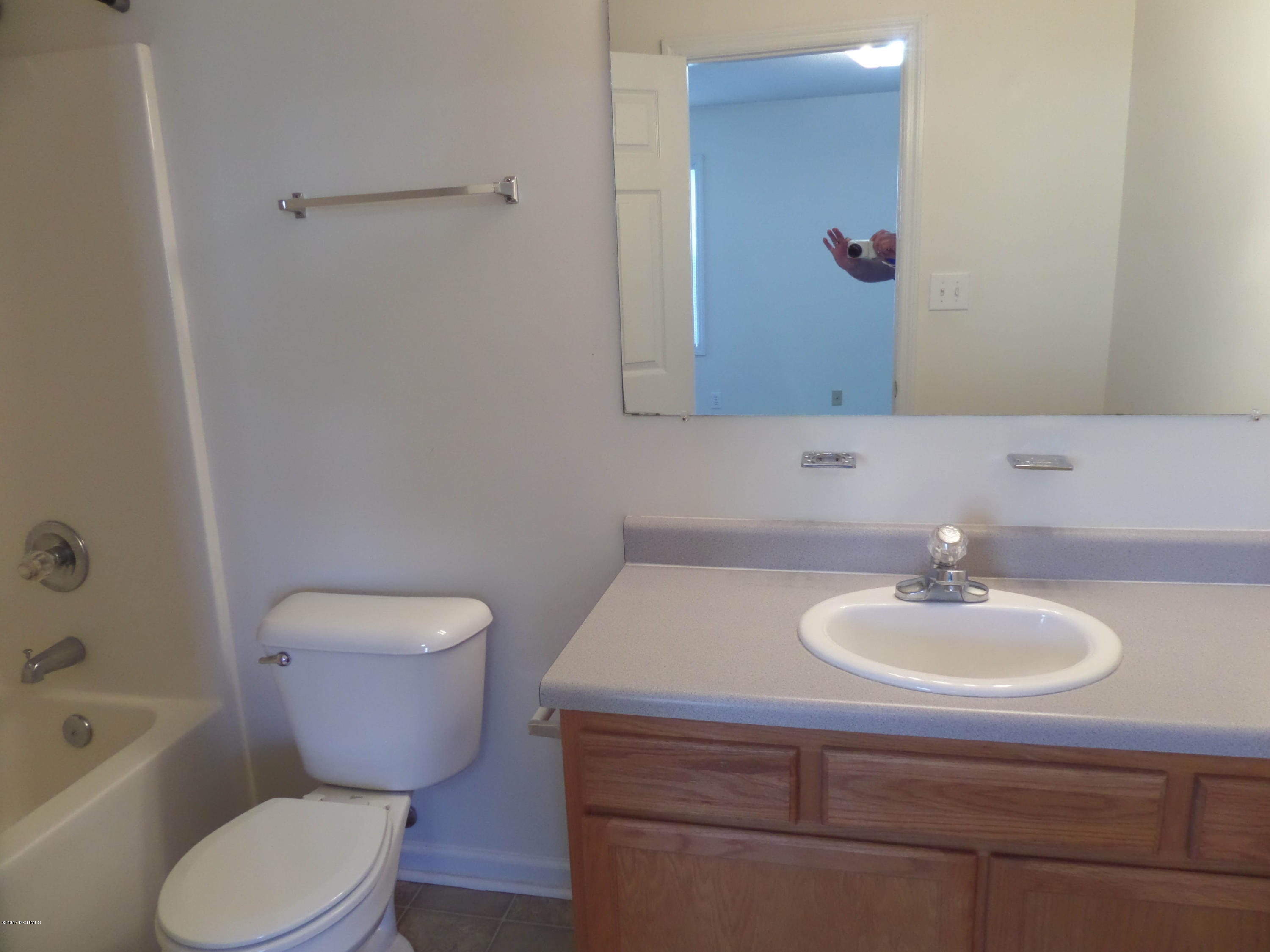 401 Sumrell Way Property Photo 14