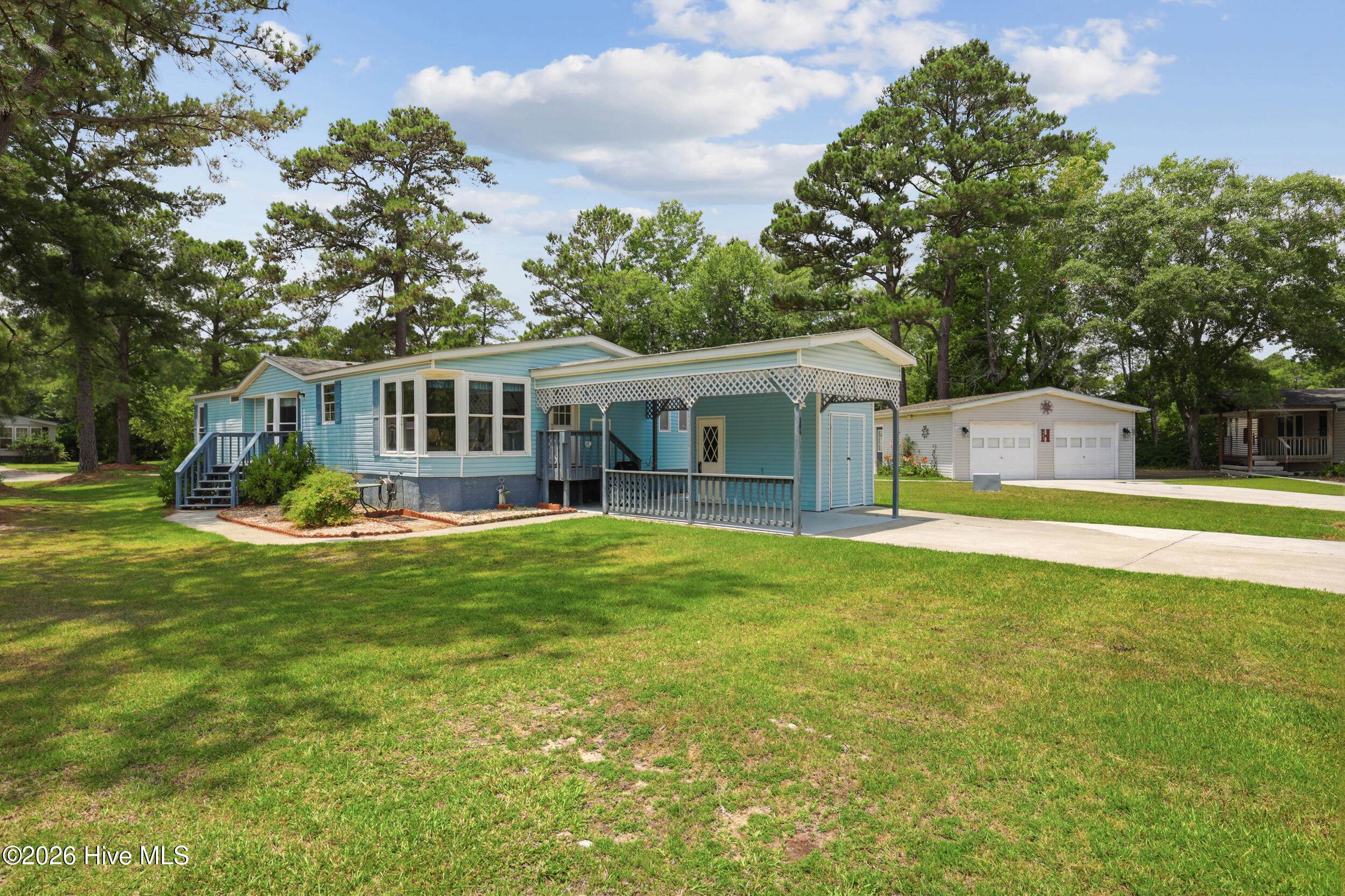 605 Outrigger Court Property Photo 1