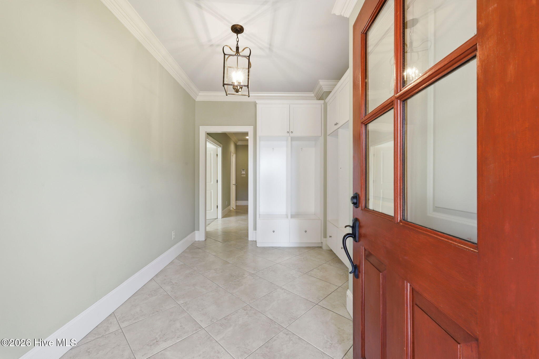 807 E Front Street Property Photo 6