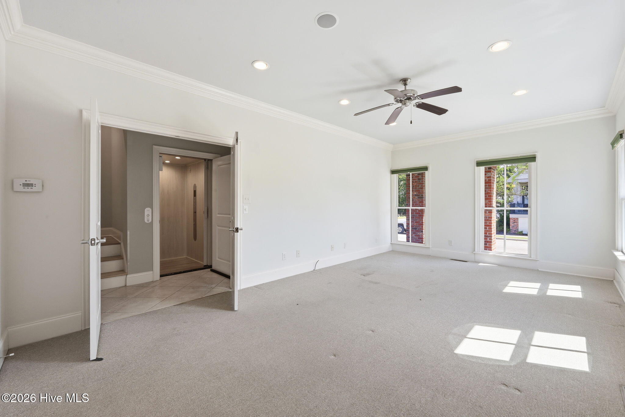 807 E Front Street Property Photo 9