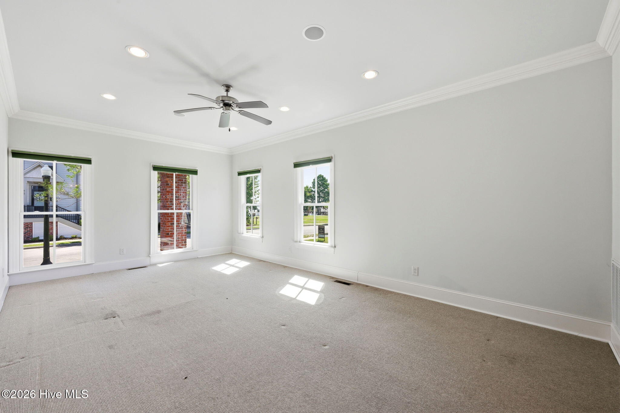 807 E Front Street Property Photo 11