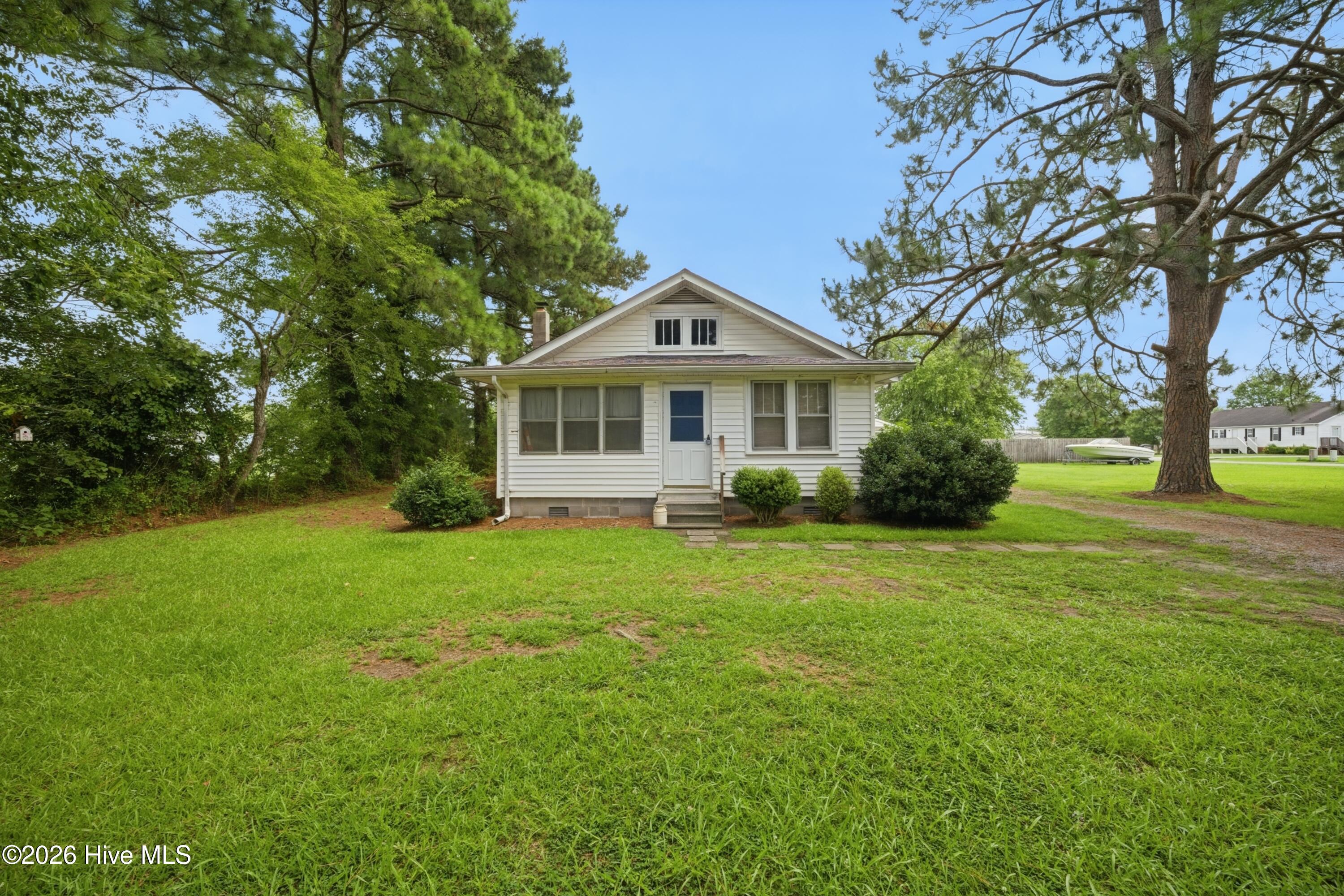 1080 Northside Road Property Photo 1