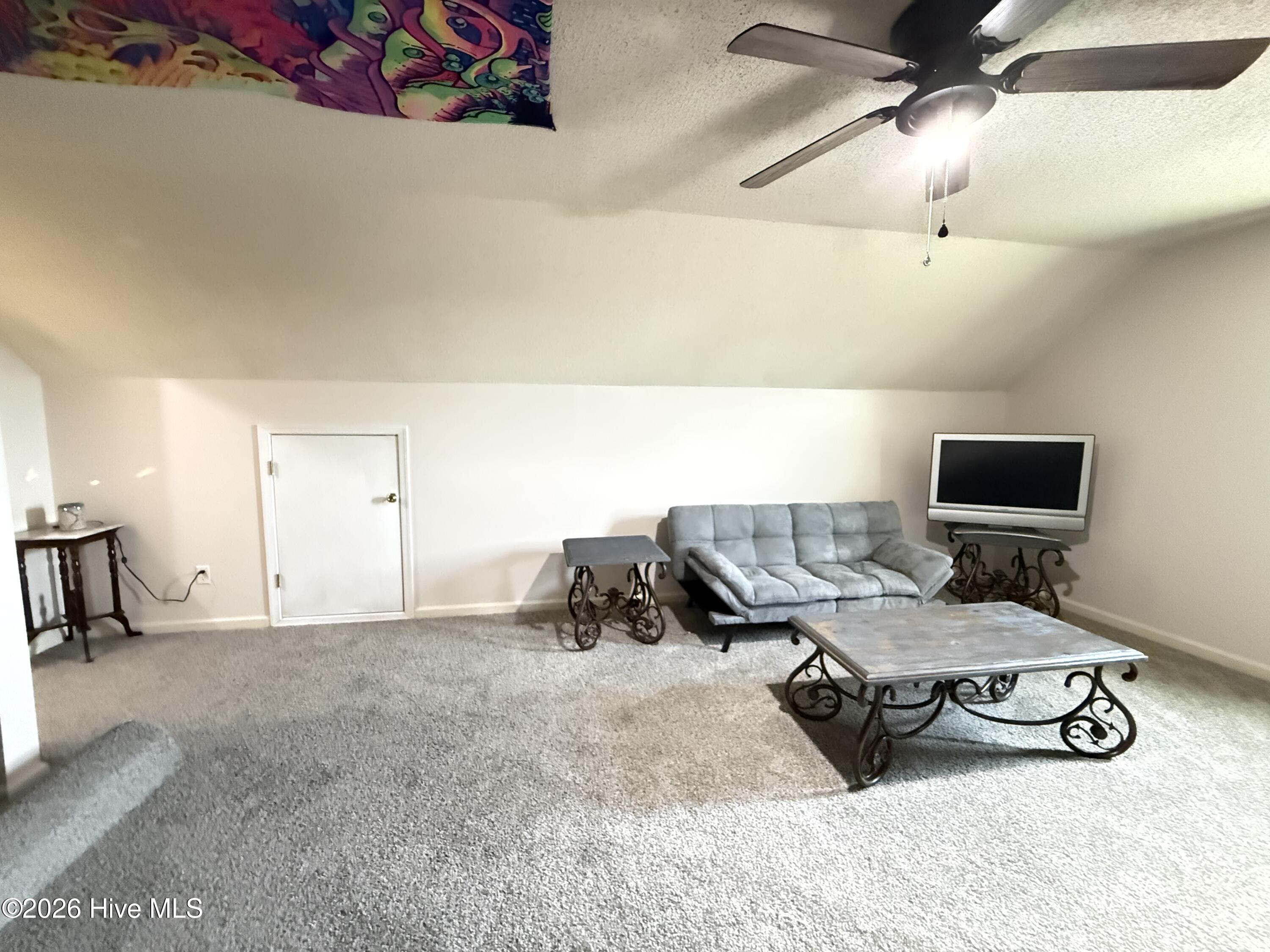 576 Ludford Road Property Photo 38
