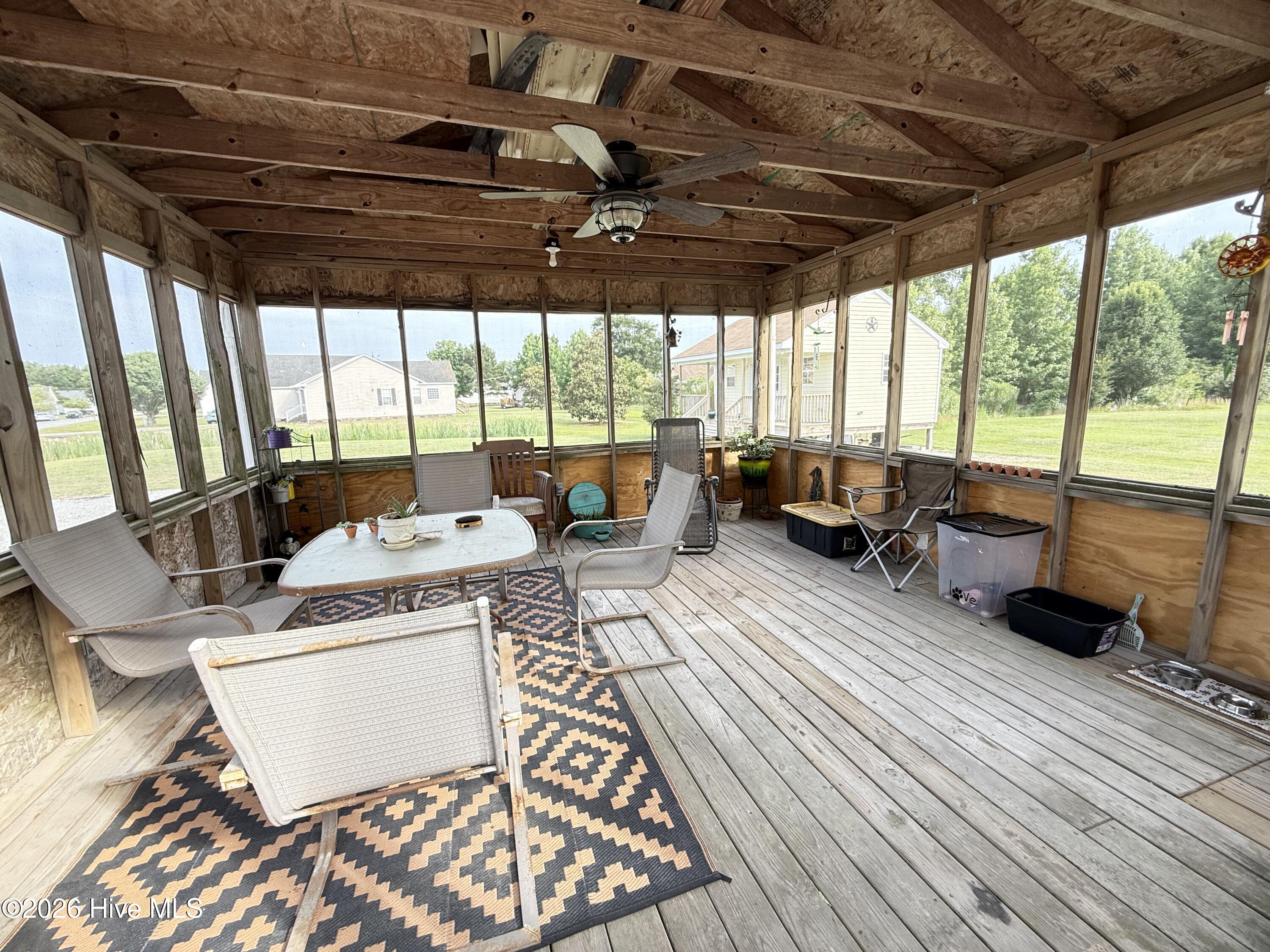 576 Ludford Road Property Photo 42