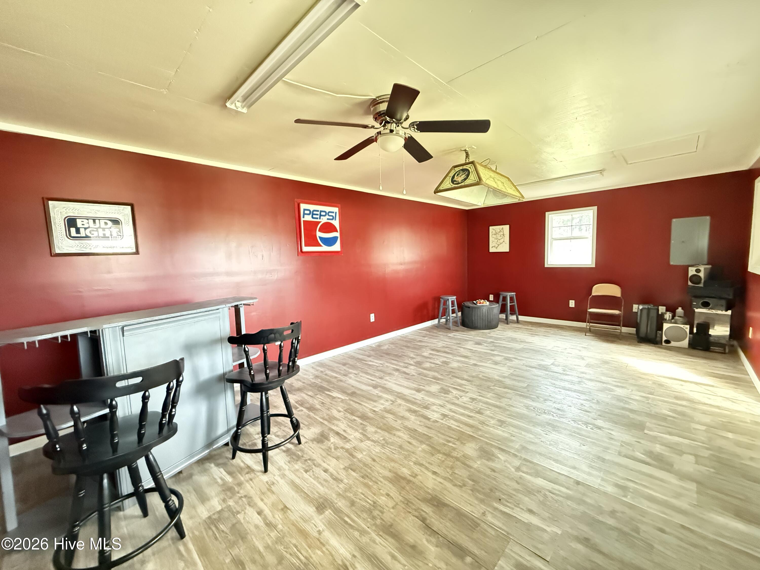 576 Ludford Road Property Photo 49