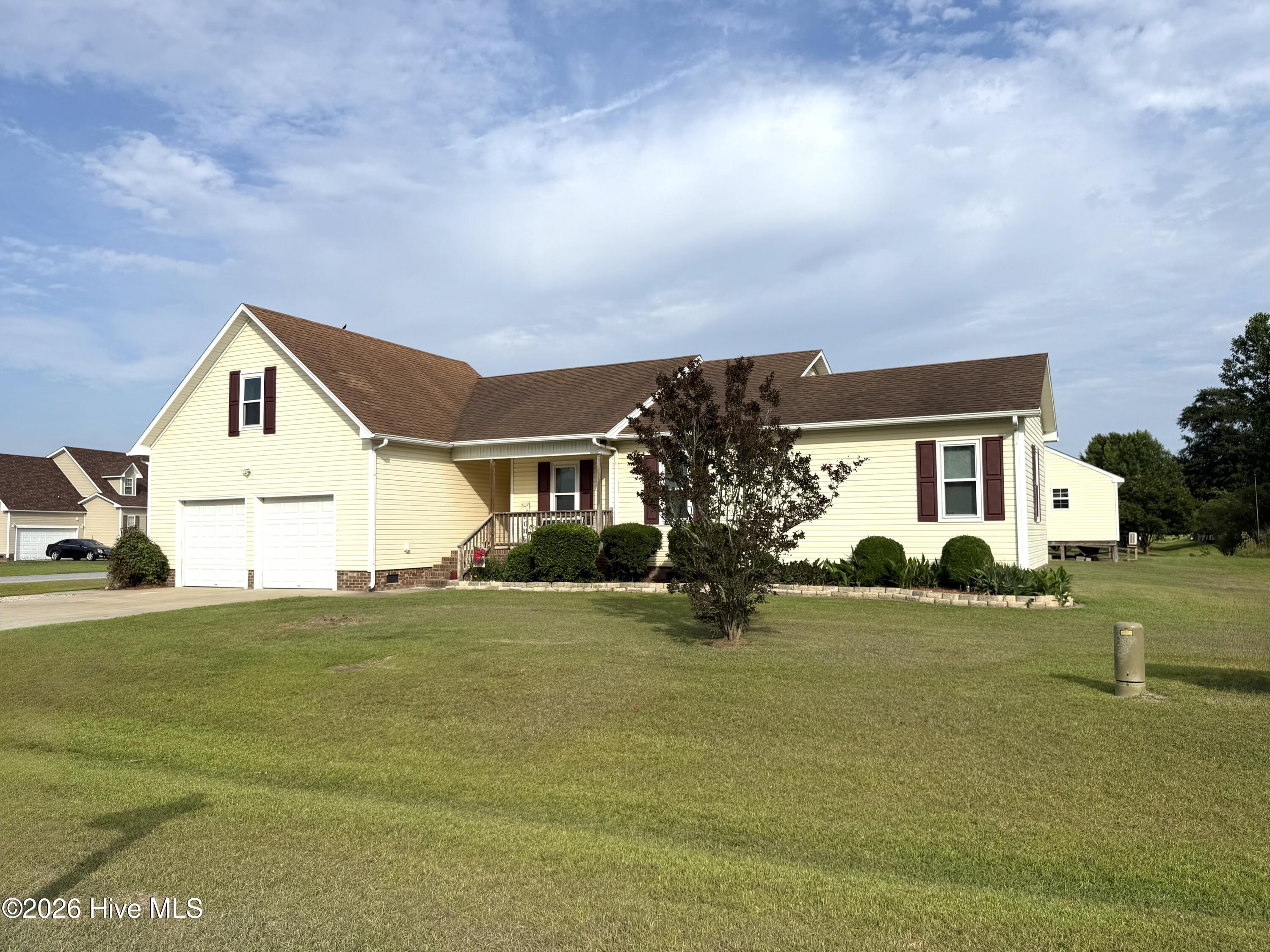 576 Ludford Road Property Photo 67