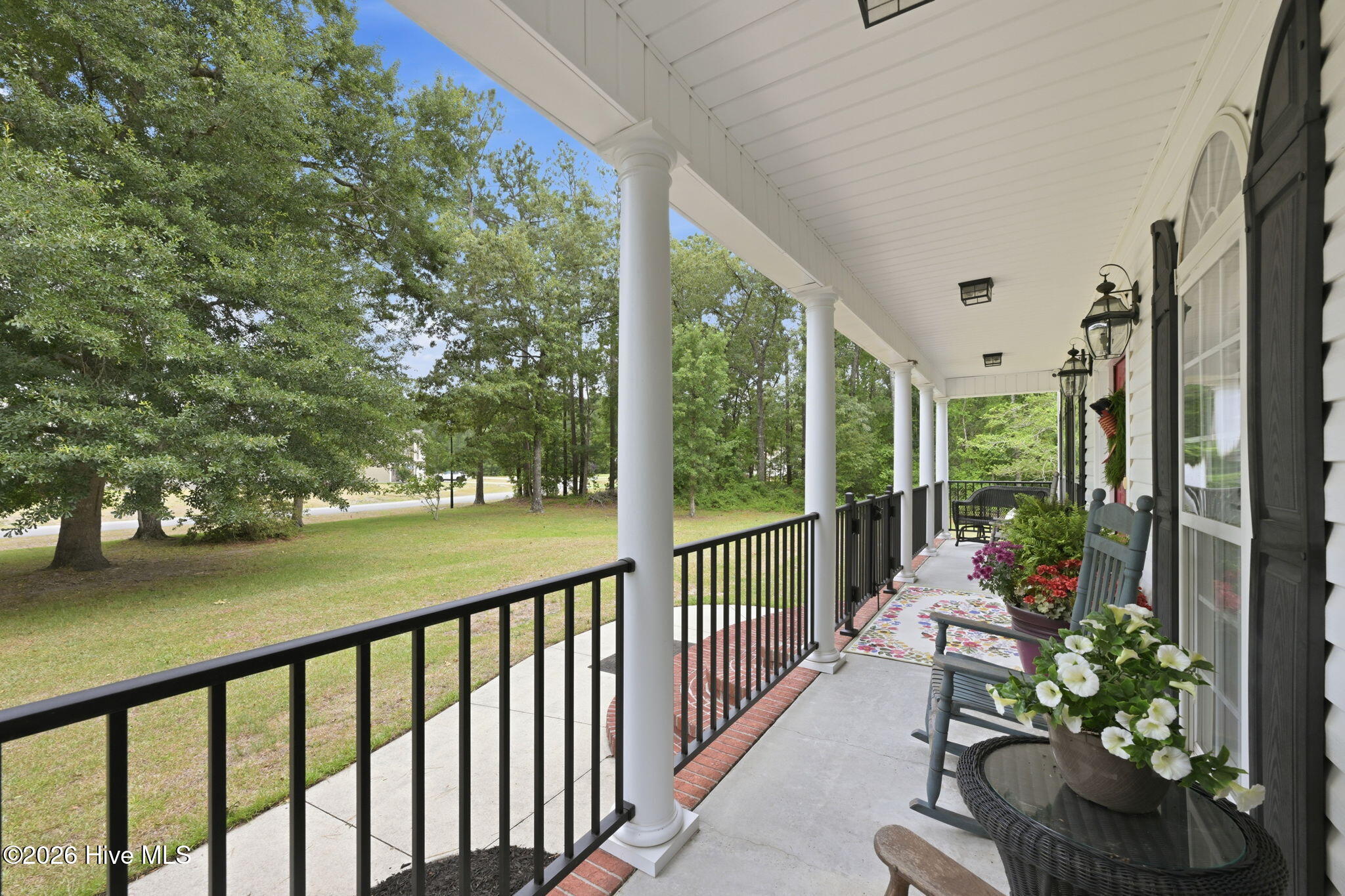 140 Webster Lane Property Photo 5