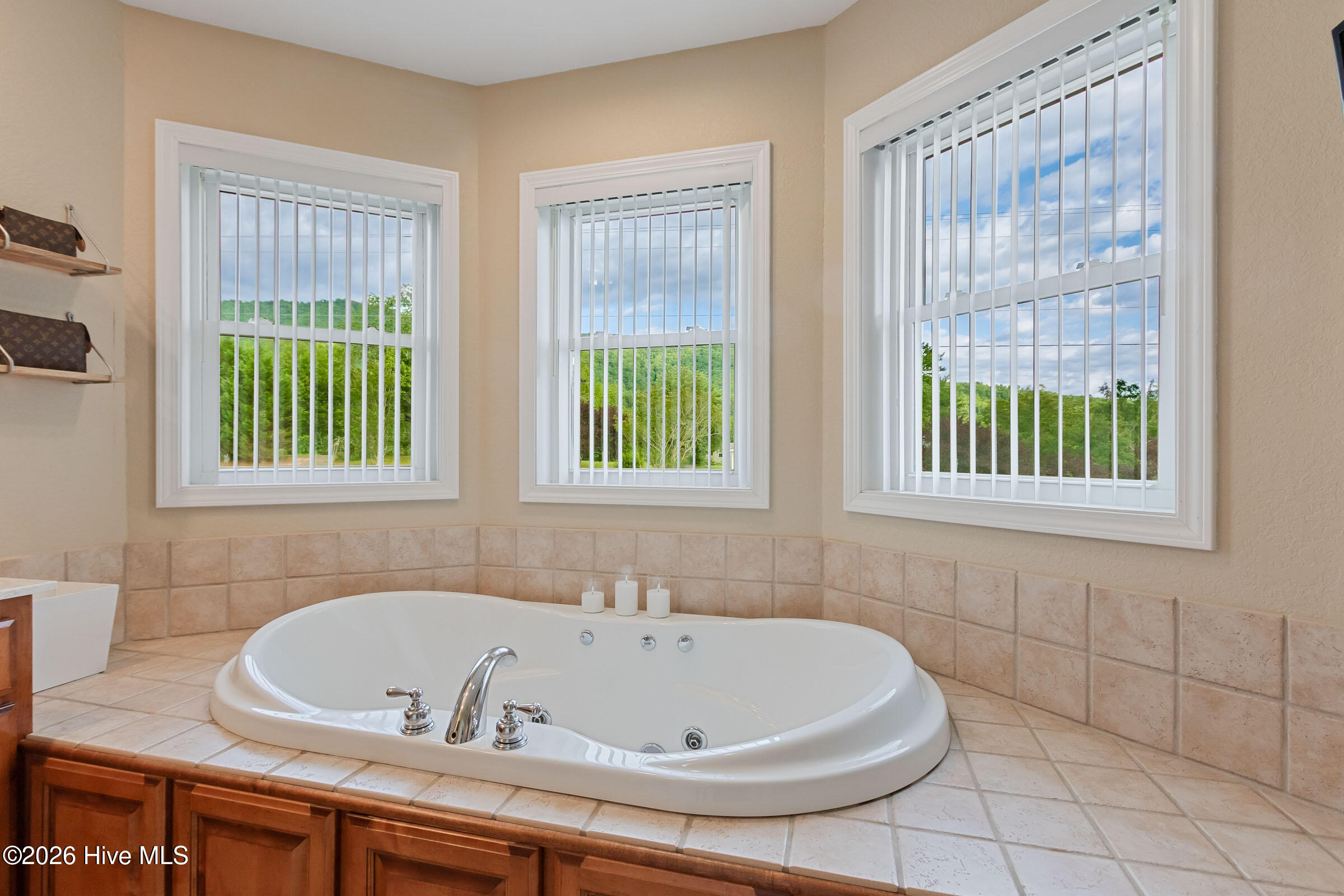 185 Lunsford Road Property Photo 78