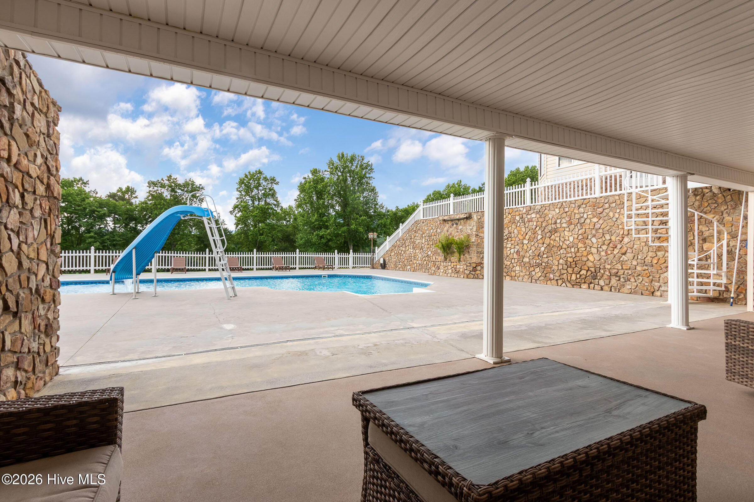 185 Lunsford Road Property Photo 100