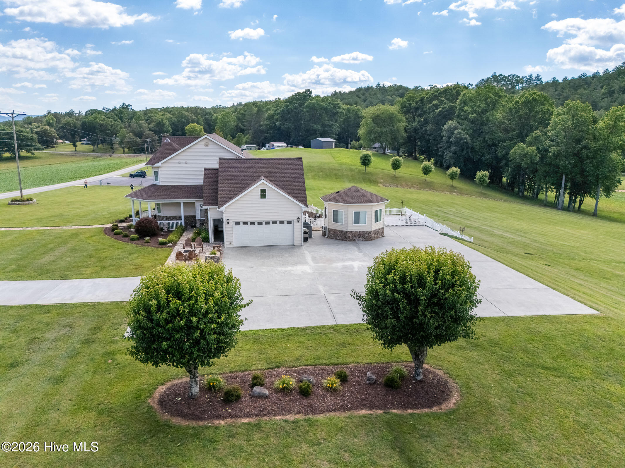 185 Lunsford Road Property Photo 110