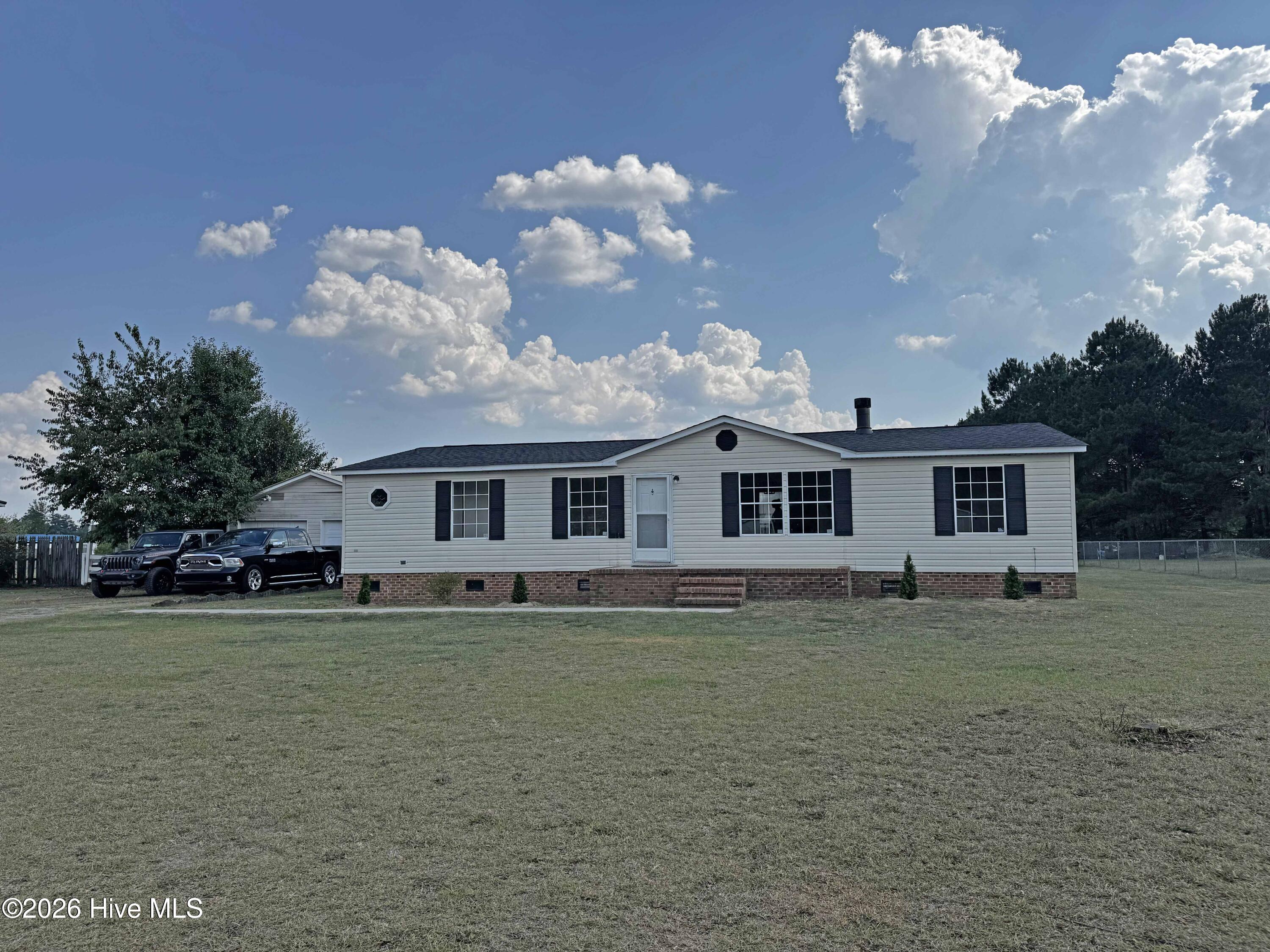 4768 Lobelia Road Property Photo 1