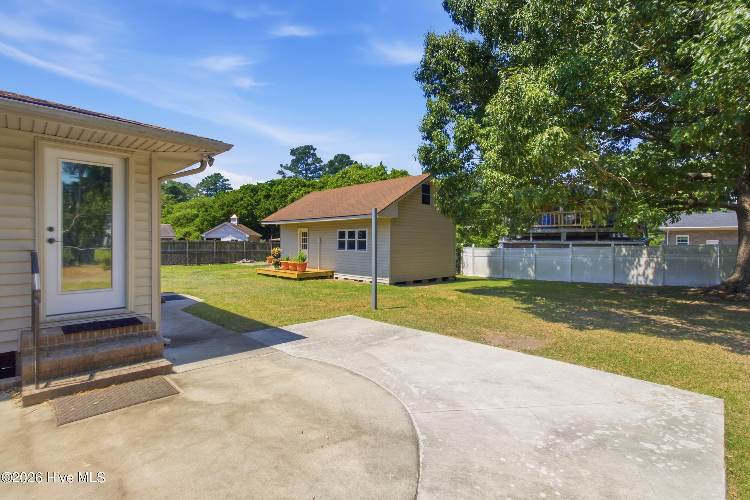 6364 Niblick Road Property Photo 45