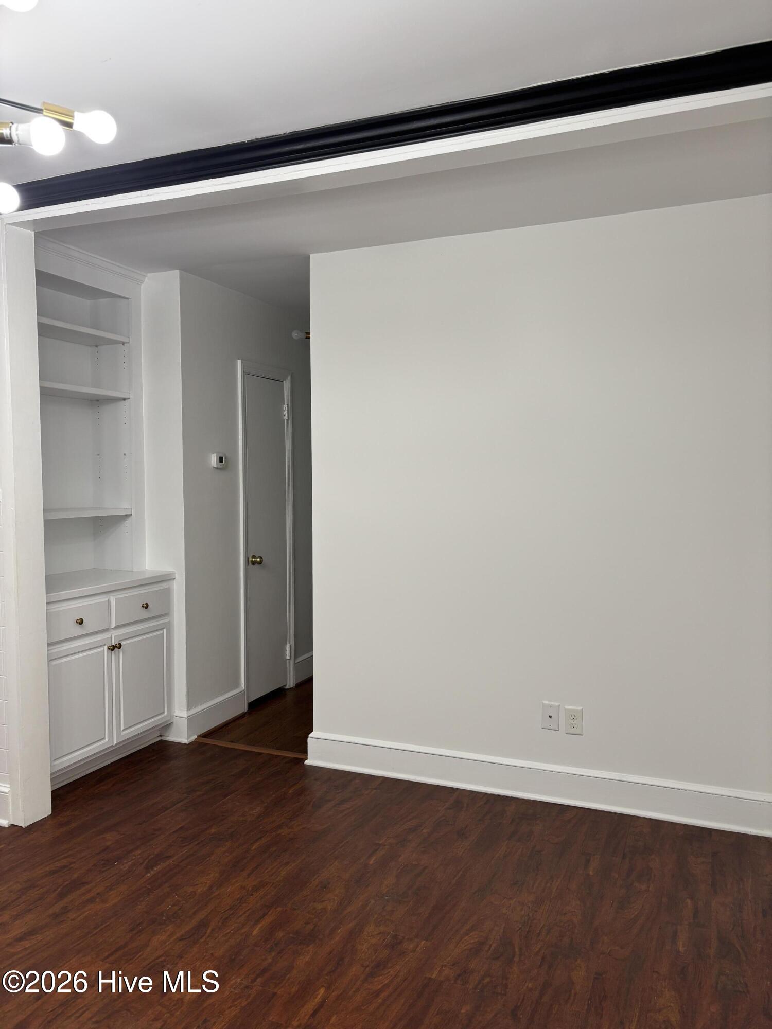 1202 W Howard Avenue Property Photo 2