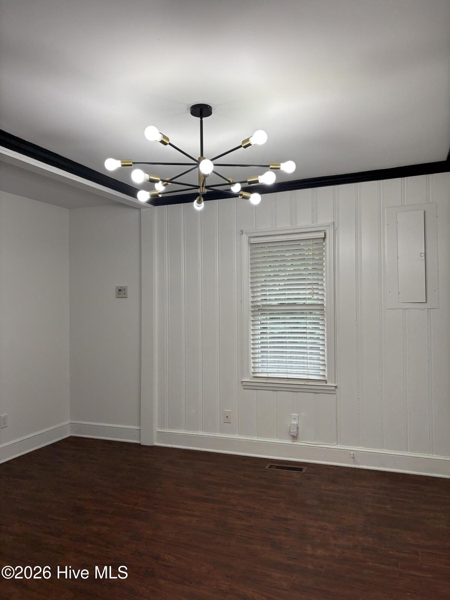 1202 W Howard Avenue Property Photo 4