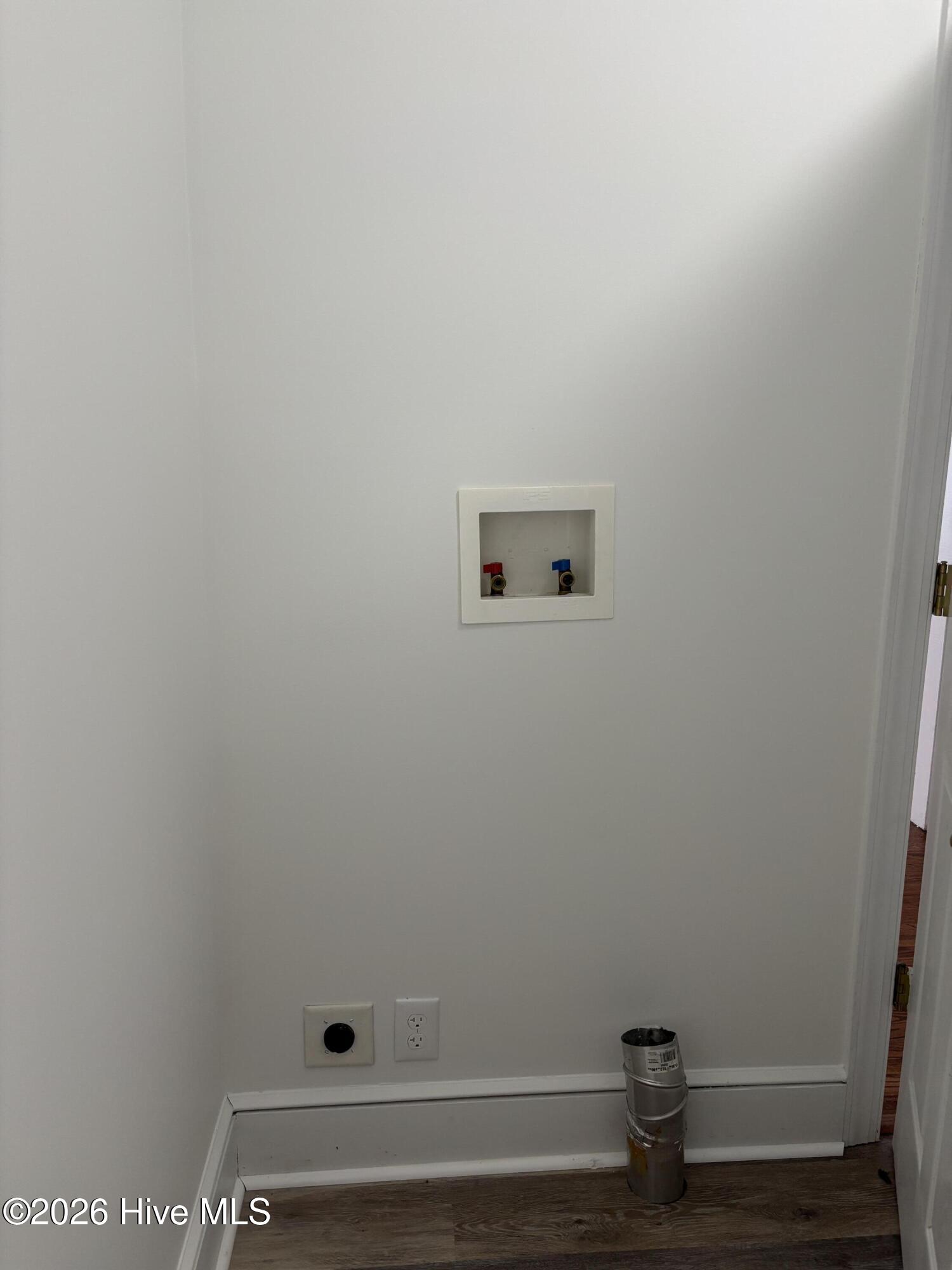 1202 W Howard Avenue Property Photo 12