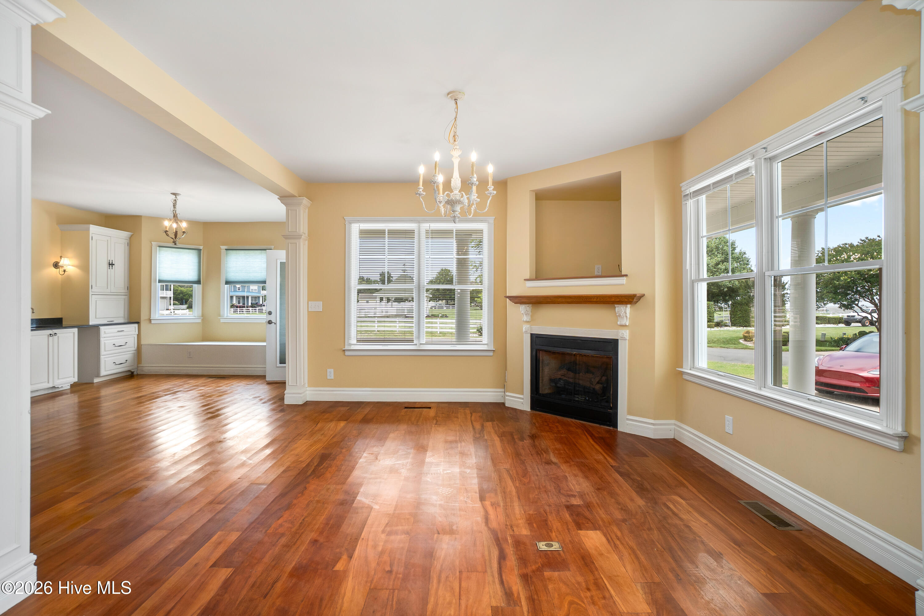 163 Mariners Way Property Photo 5