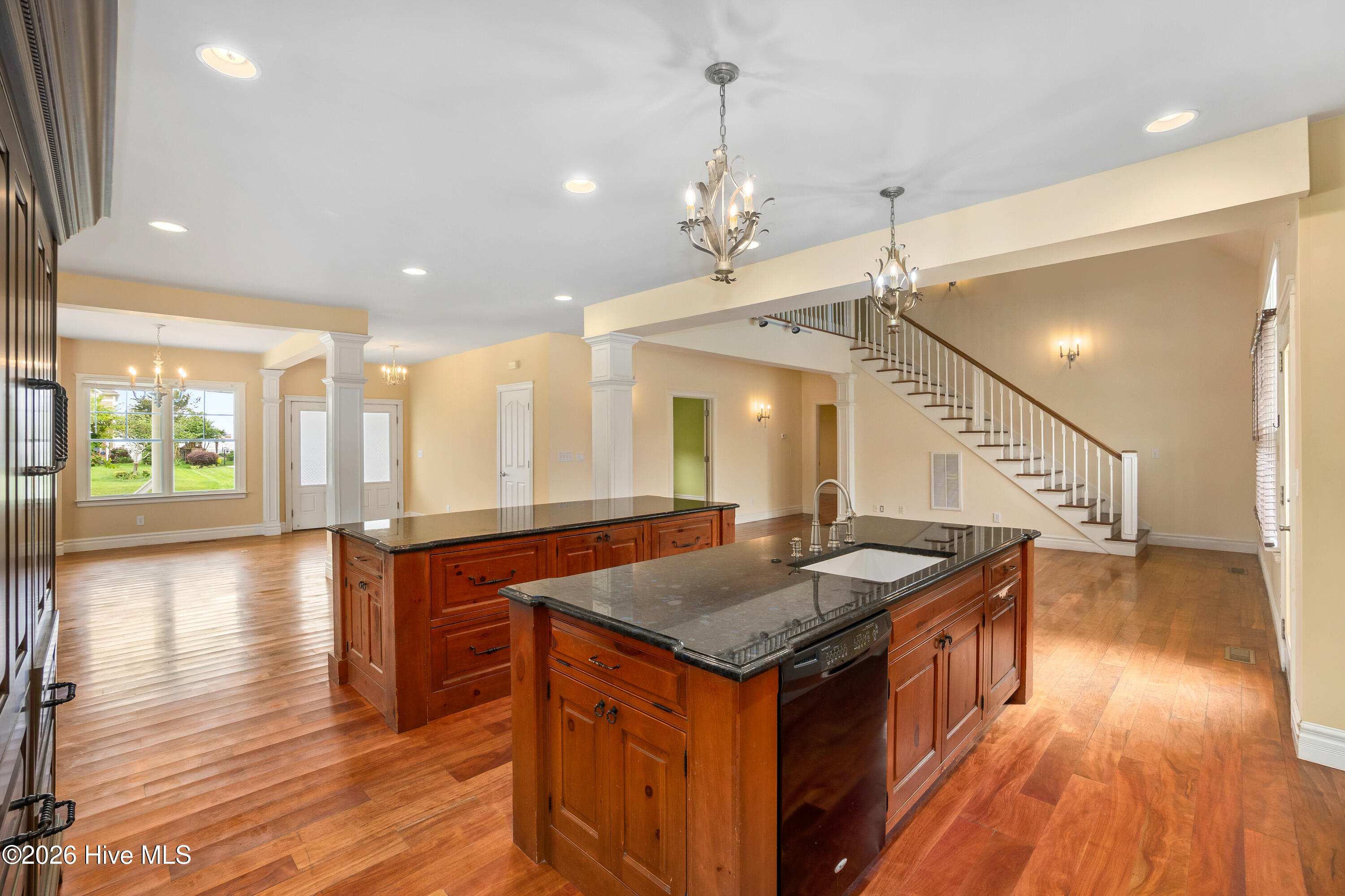 163 Mariners Way Property Photo 15