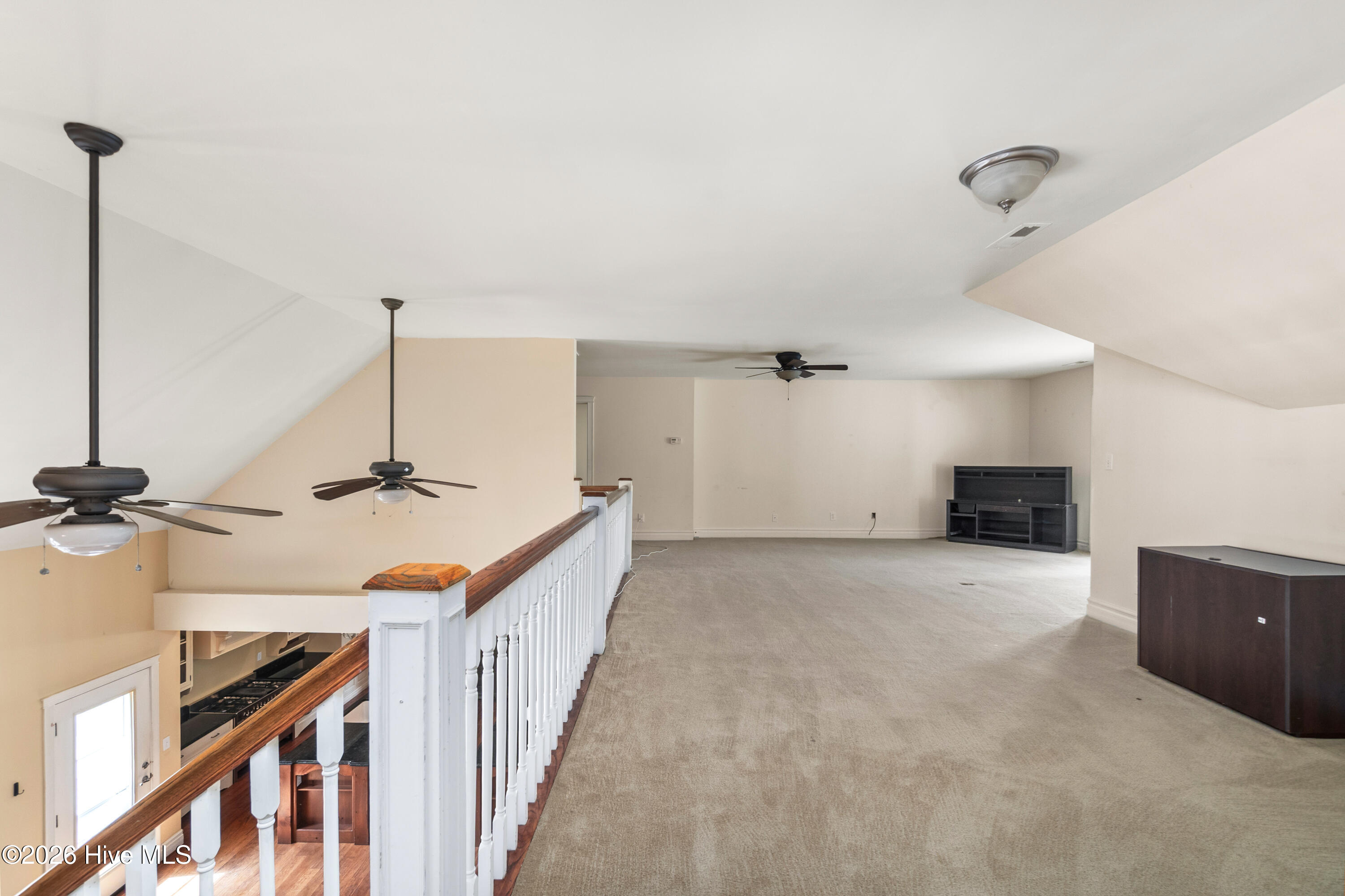 163 Mariners Way Property Photo 29