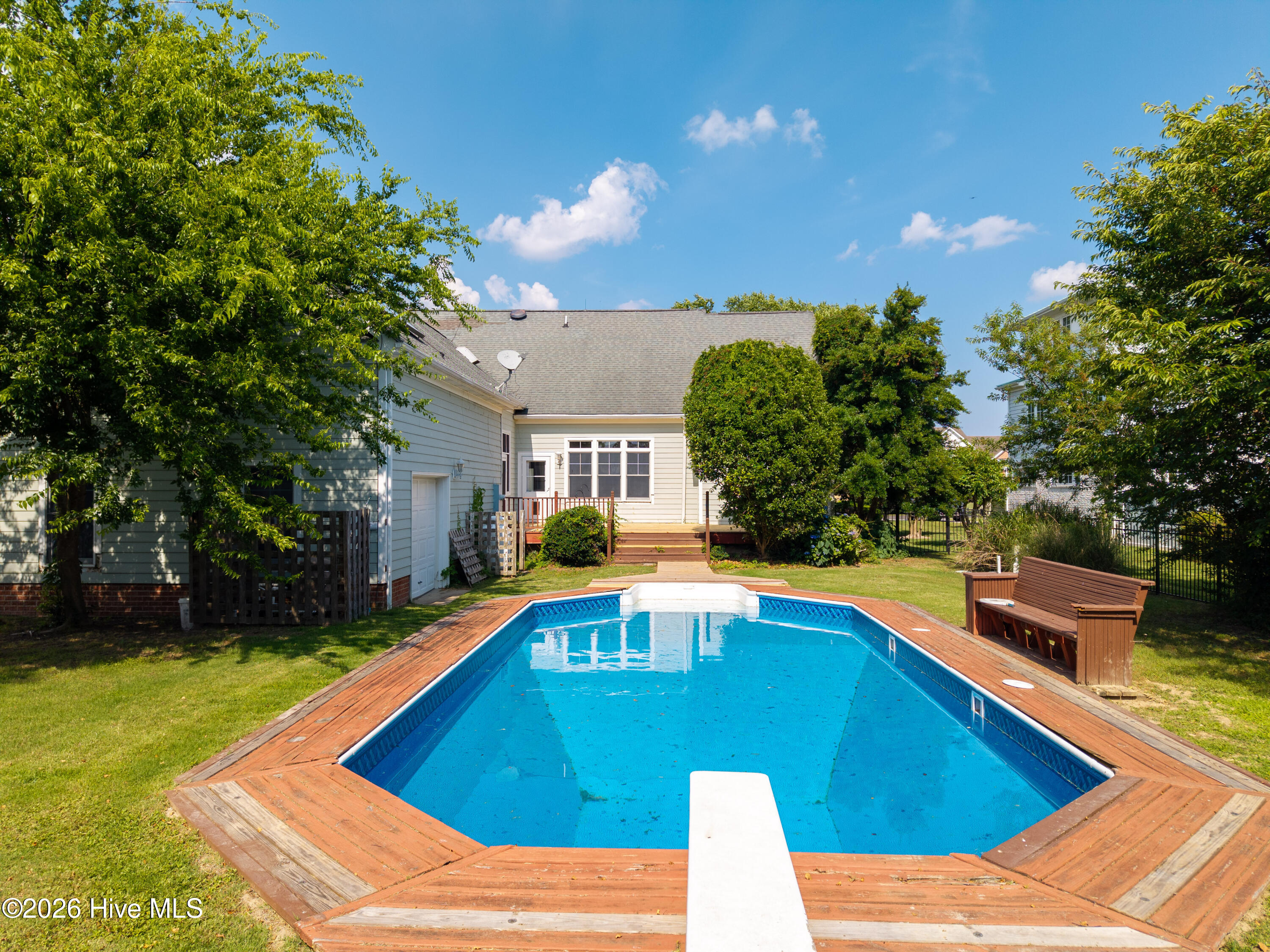 163 Mariners Way Property Photo 36