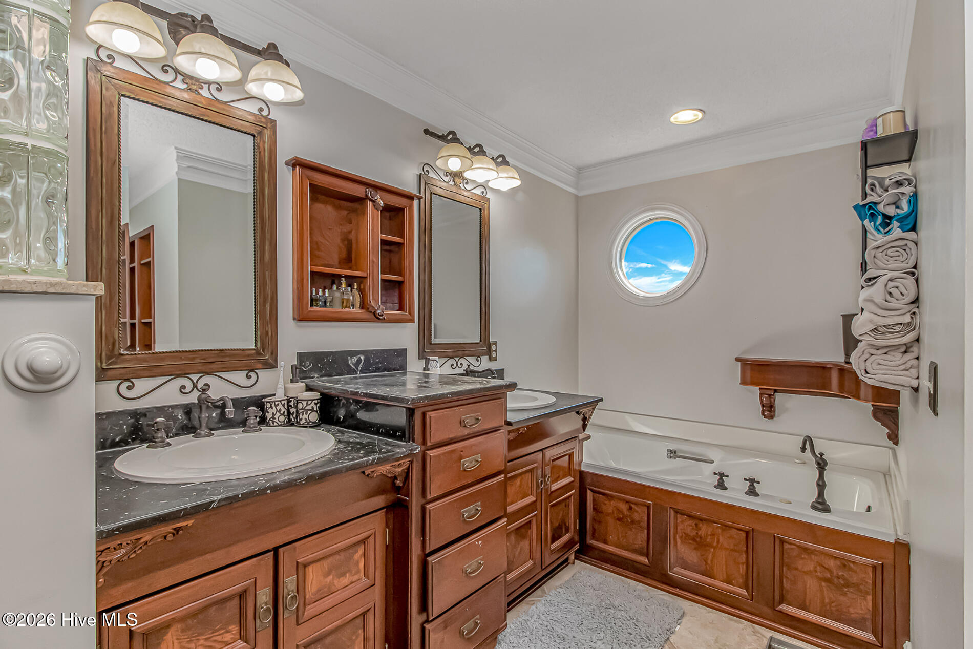 1668 Harbor Drive Property Photo 24