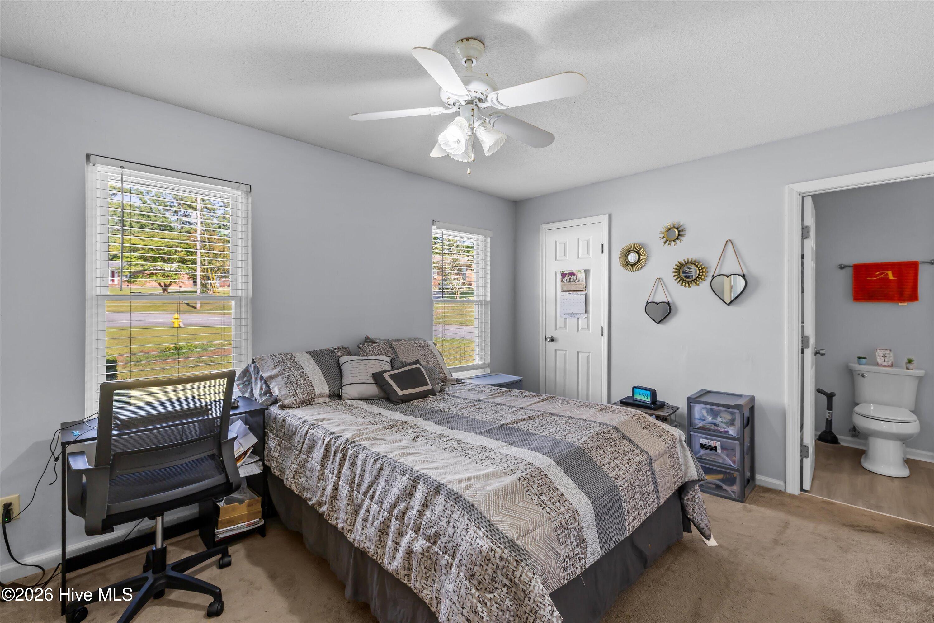 914 Sycamore Drive Property Photo 12