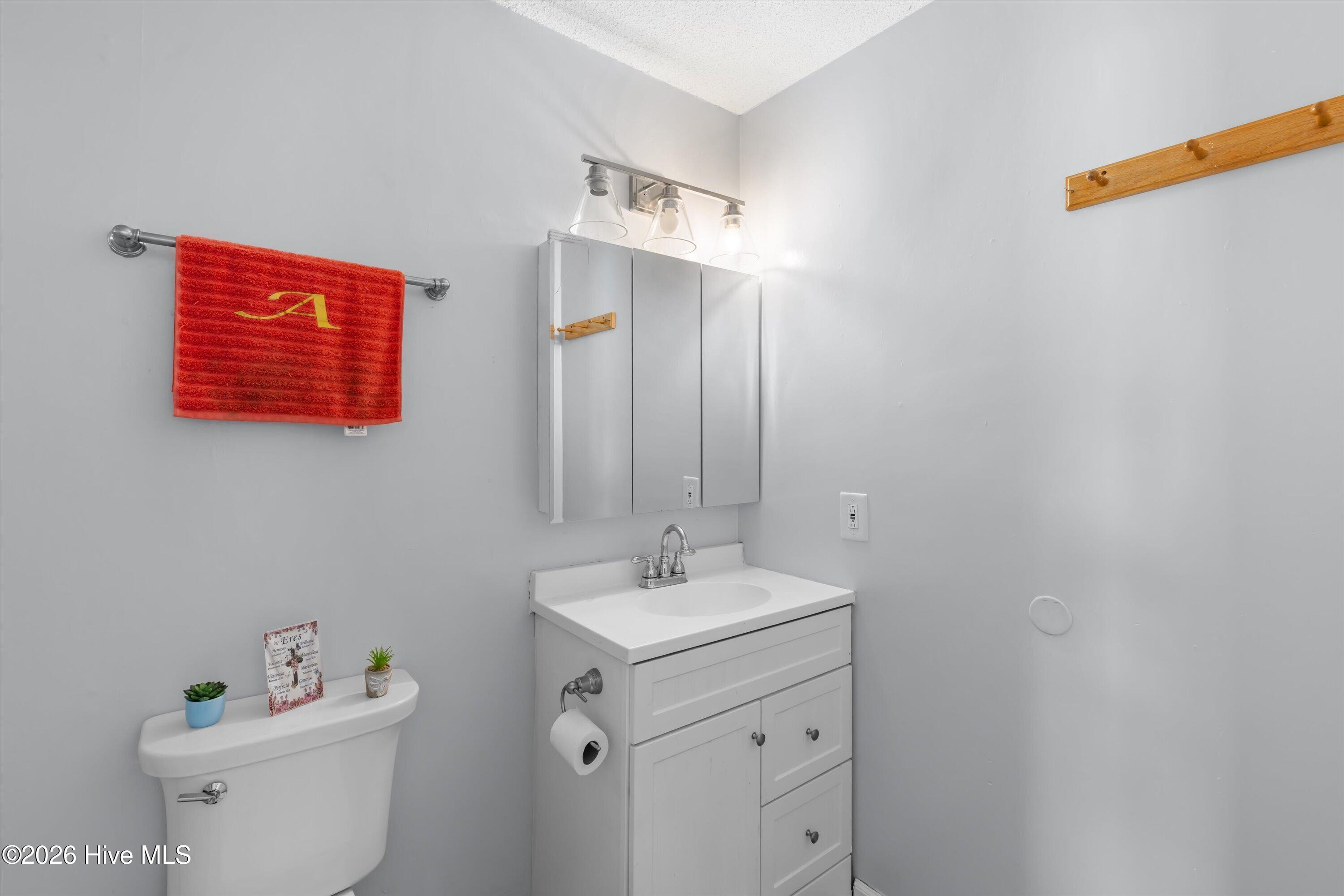 914 Sycamore Drive Property Photo 14