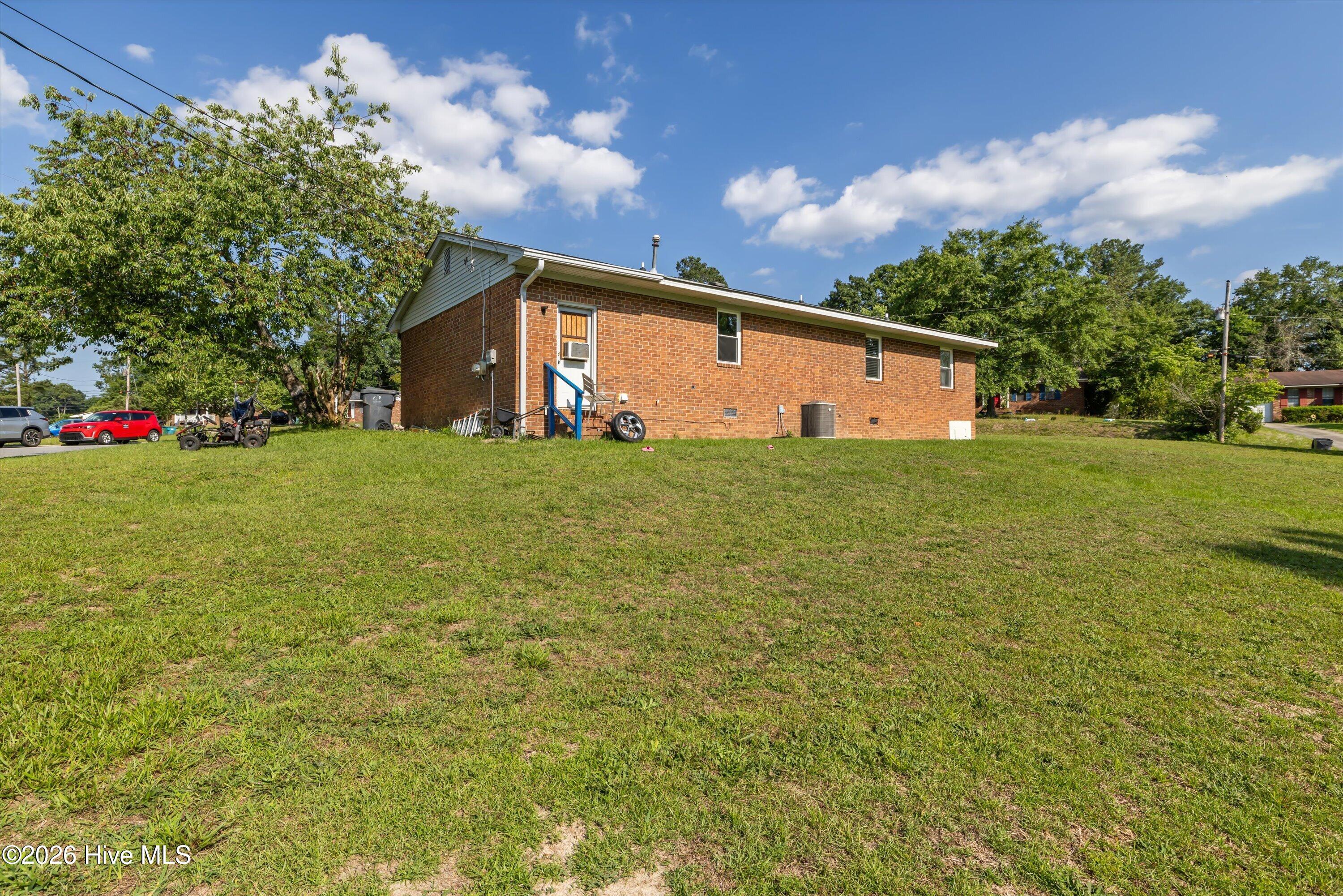 914 Sycamore Drive Property Photo 20