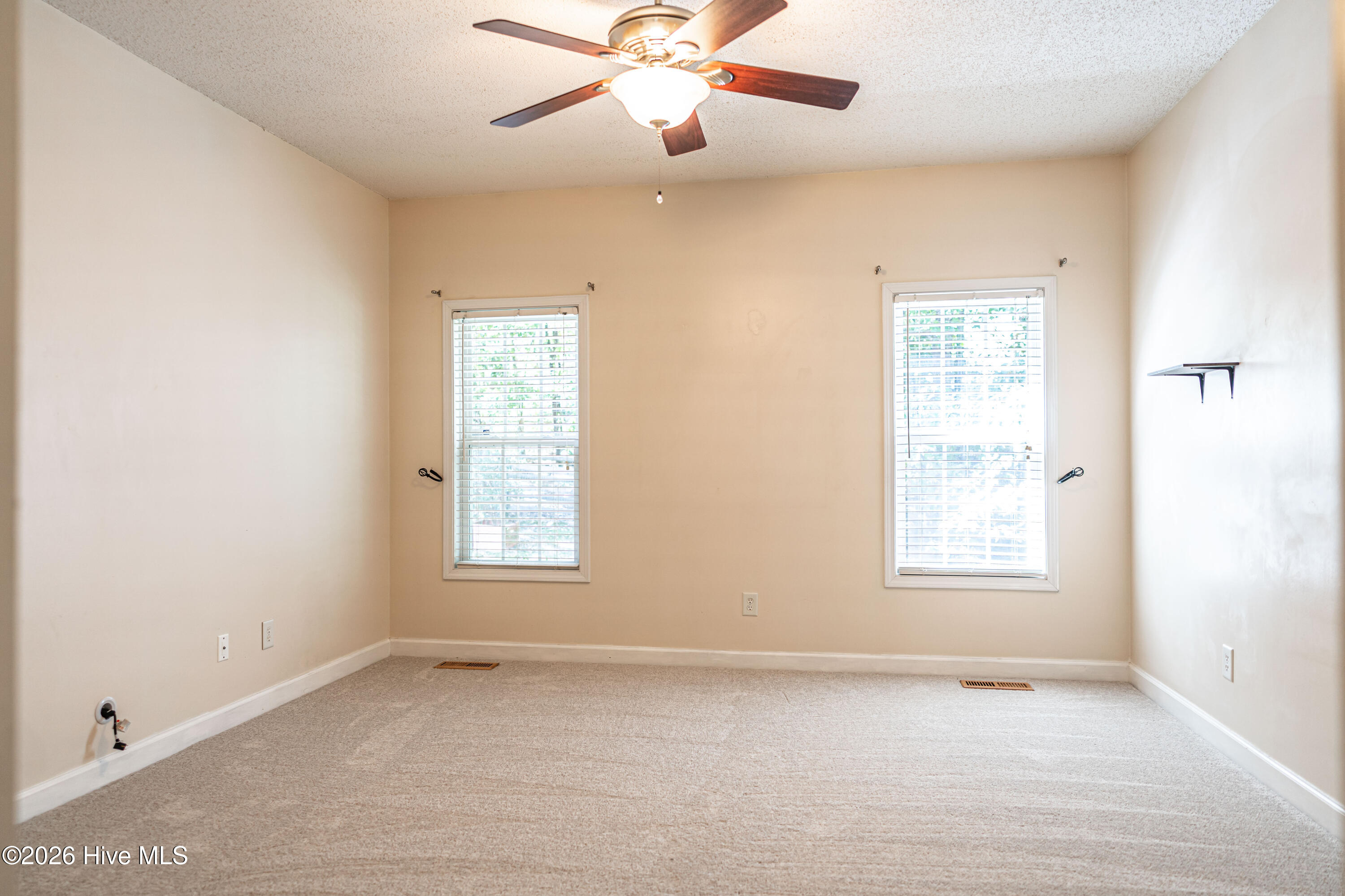 7 Shamrock Way Property Photo 24
