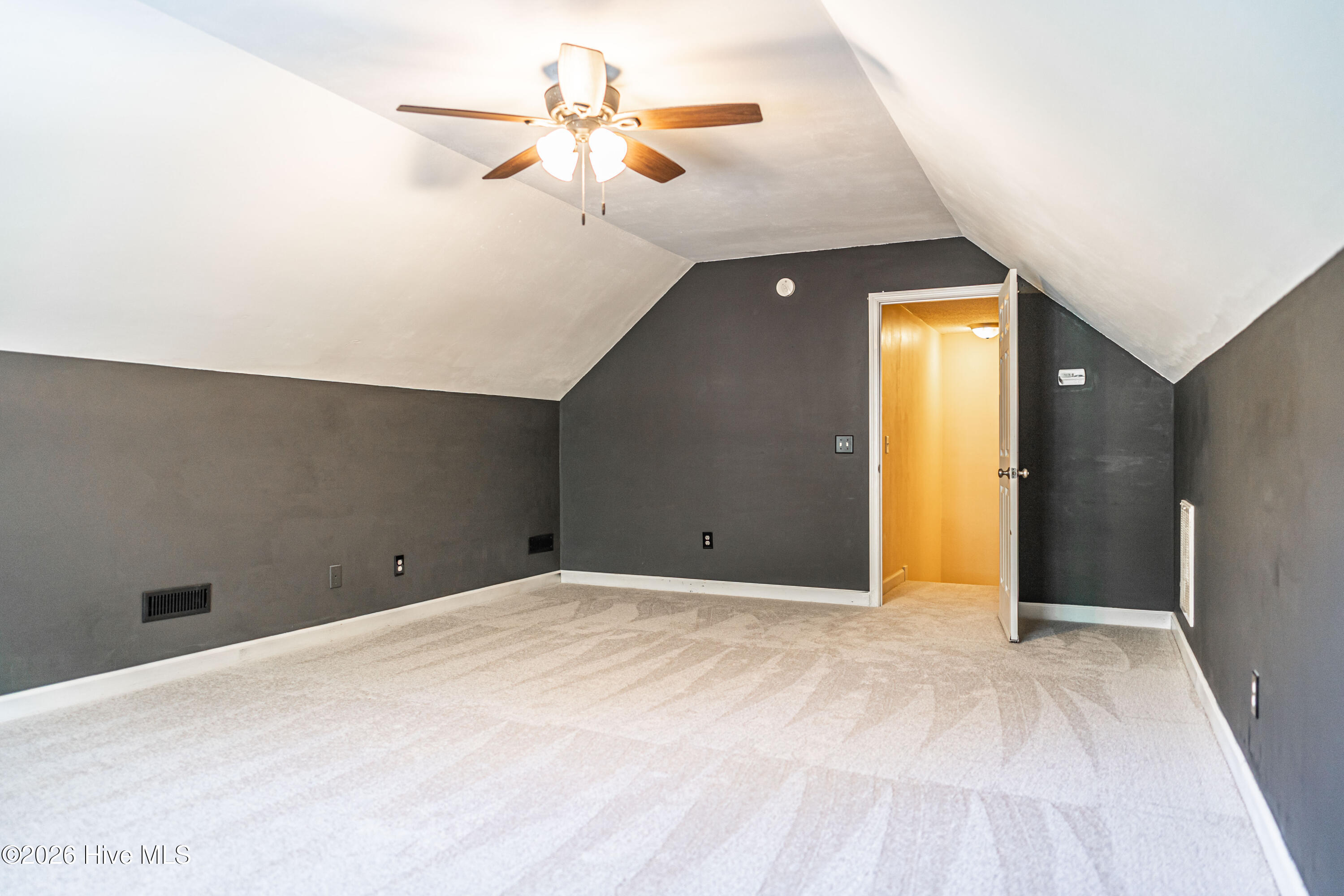 7 Shamrock Way Property Photo 43