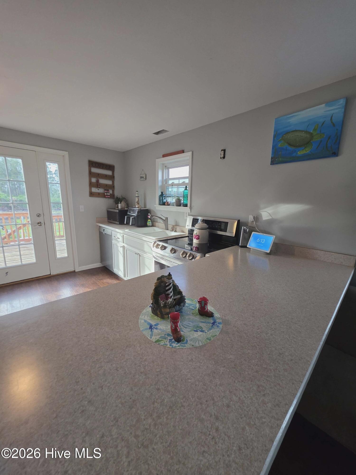 1063 Highway 70 Property Photo 6