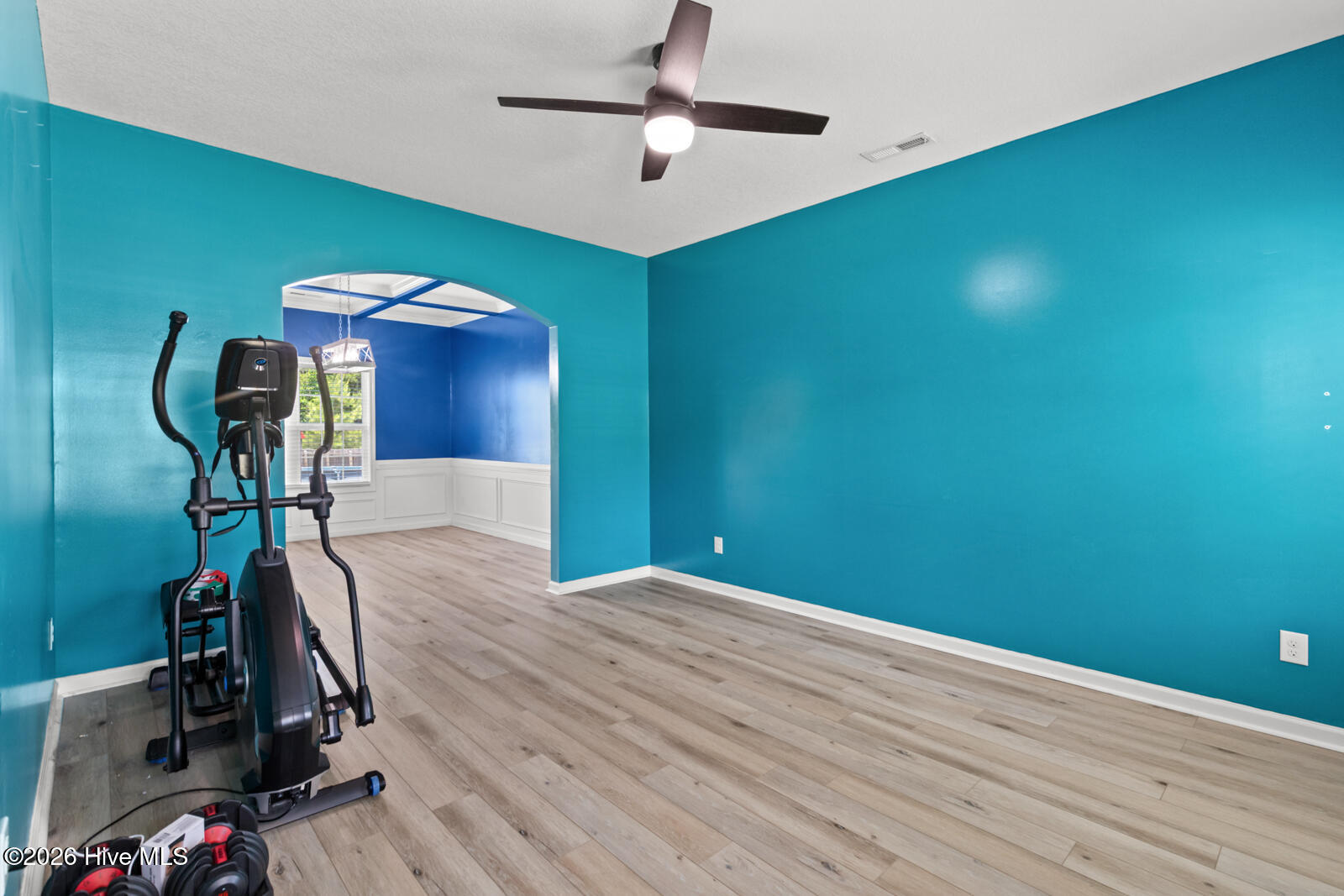 124 Braeburn Boulevard Property Photo 11