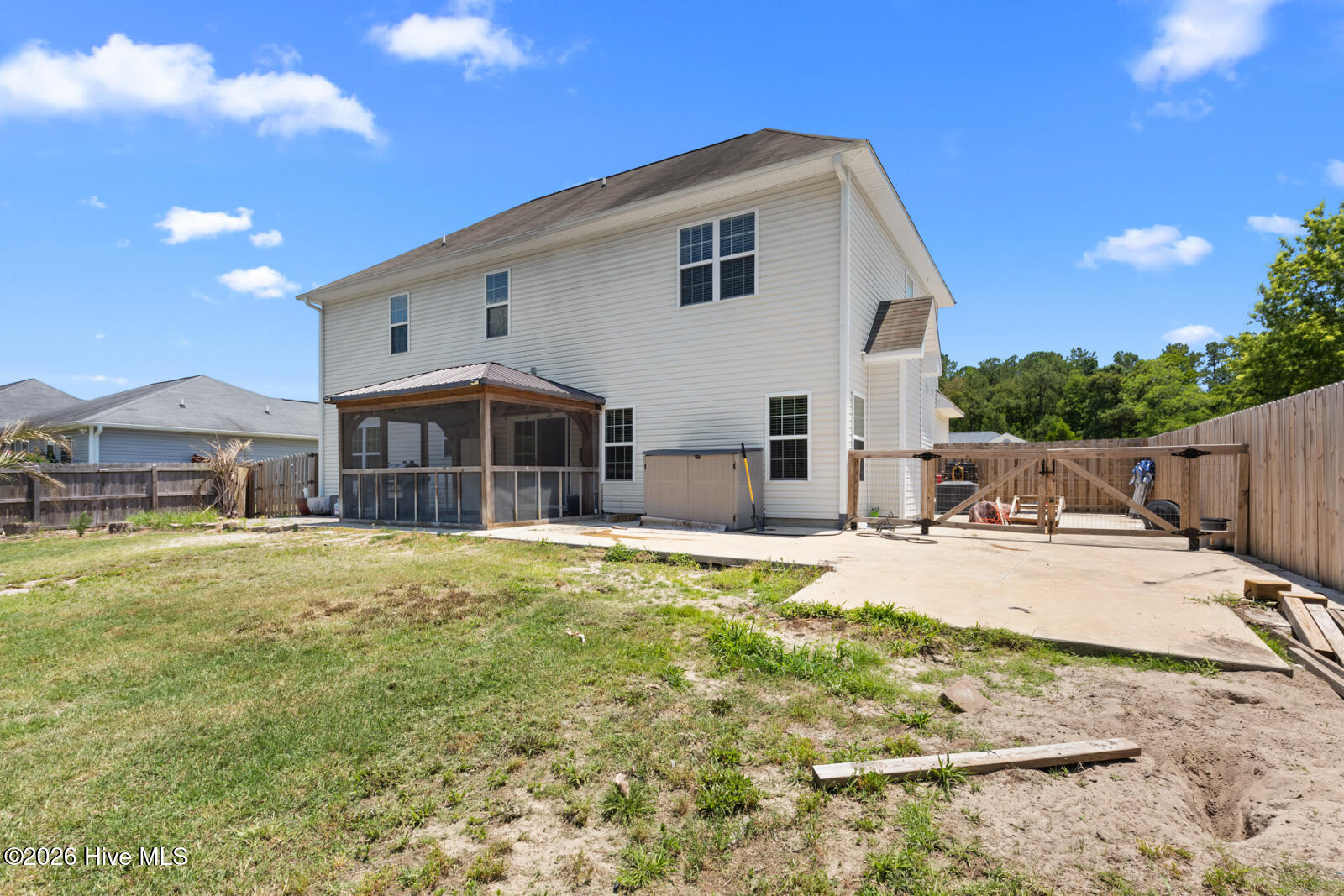 124 Braeburn Boulevard Property Photo 44