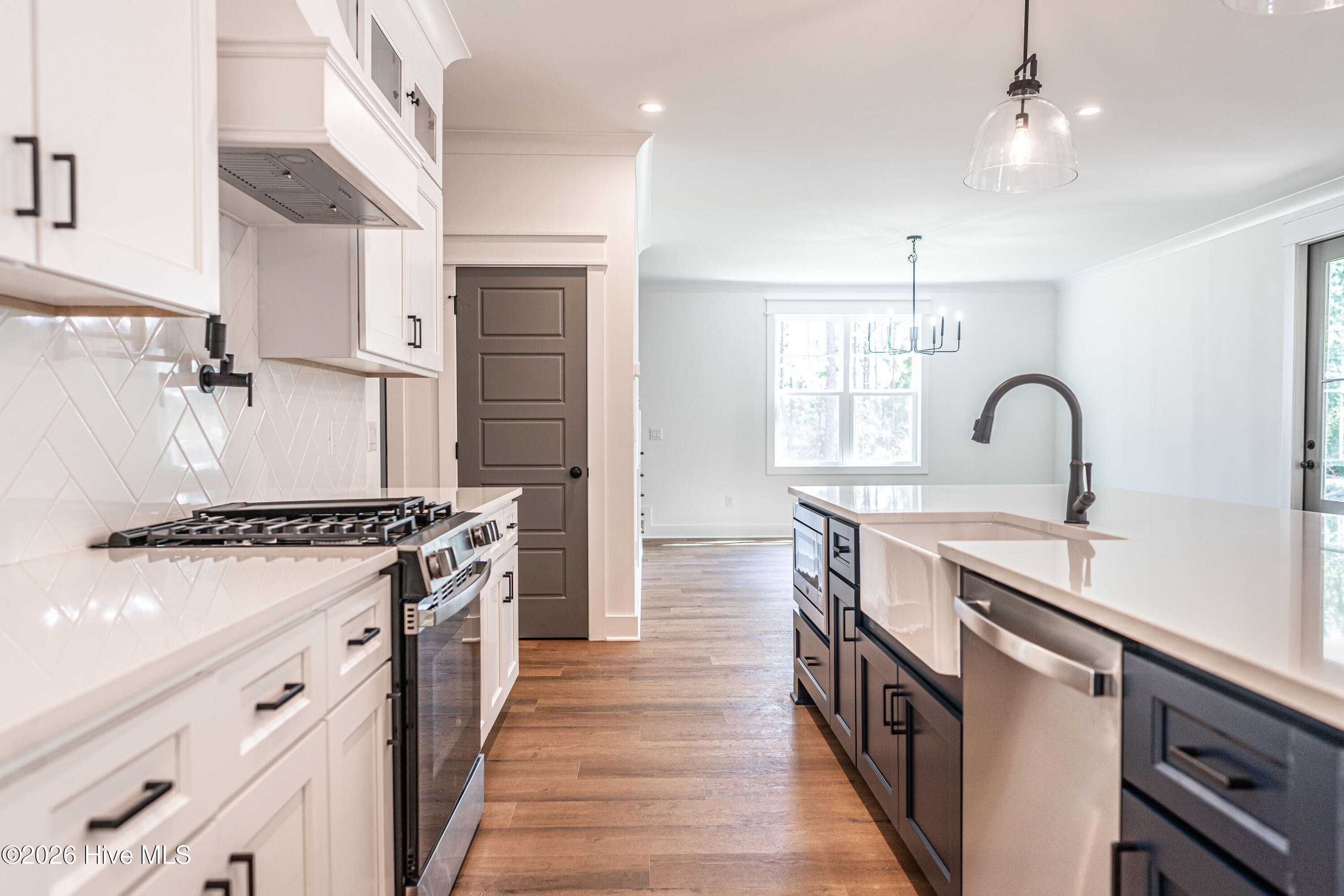 142 Parkwood Court Property Photo 15