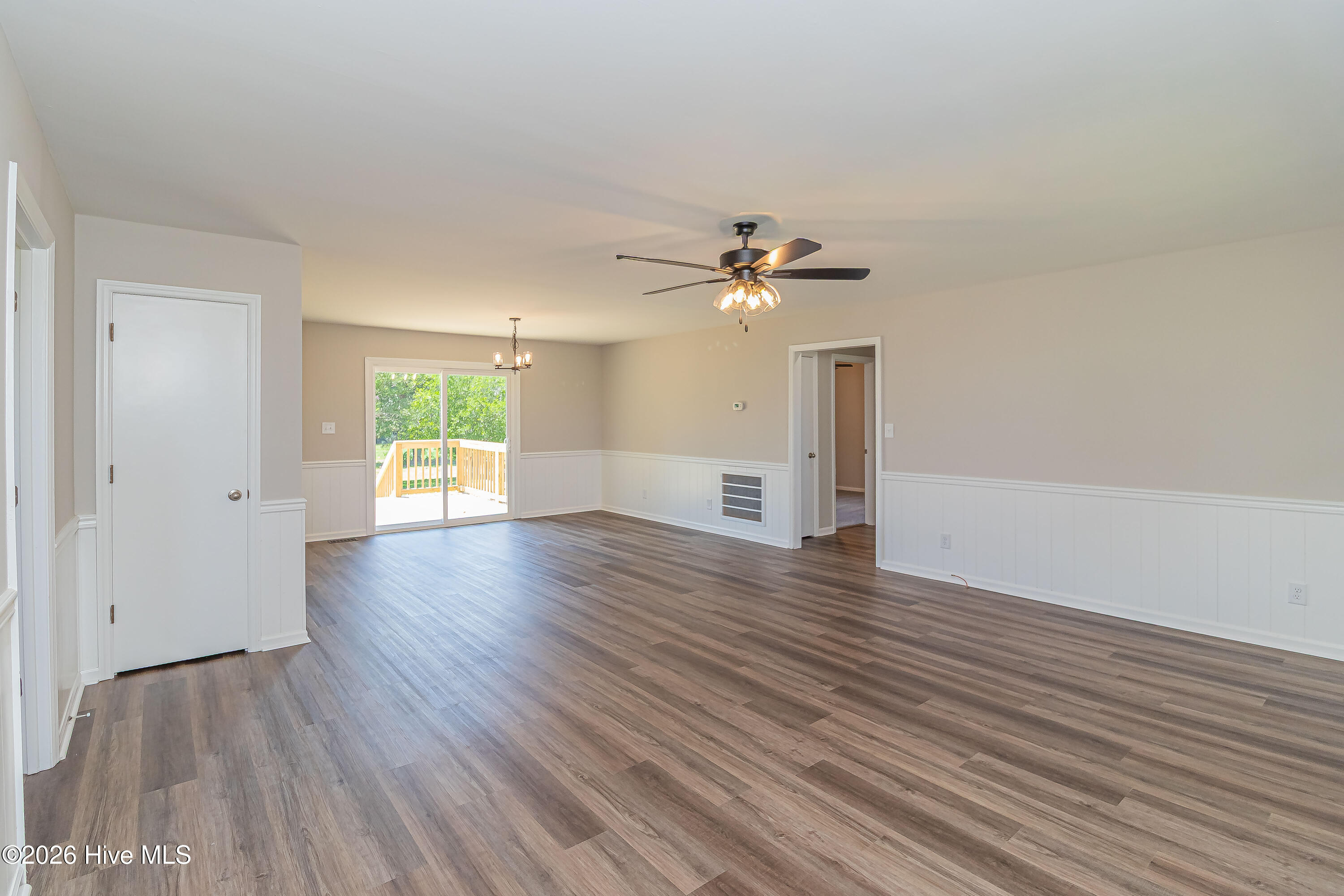 358 White Flash Road Property Photo 5