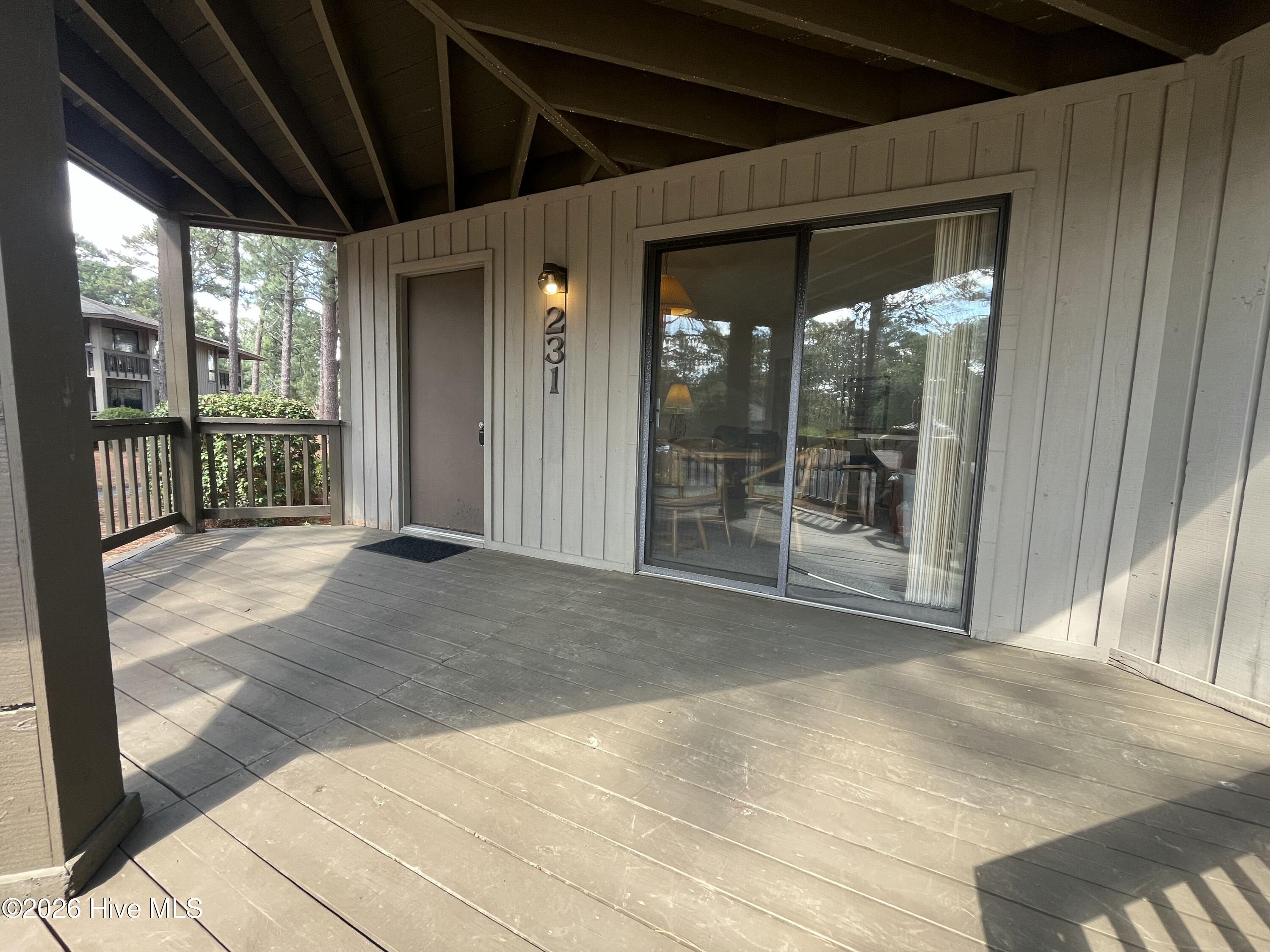 231 Foxkroft Drive Property Photo 3