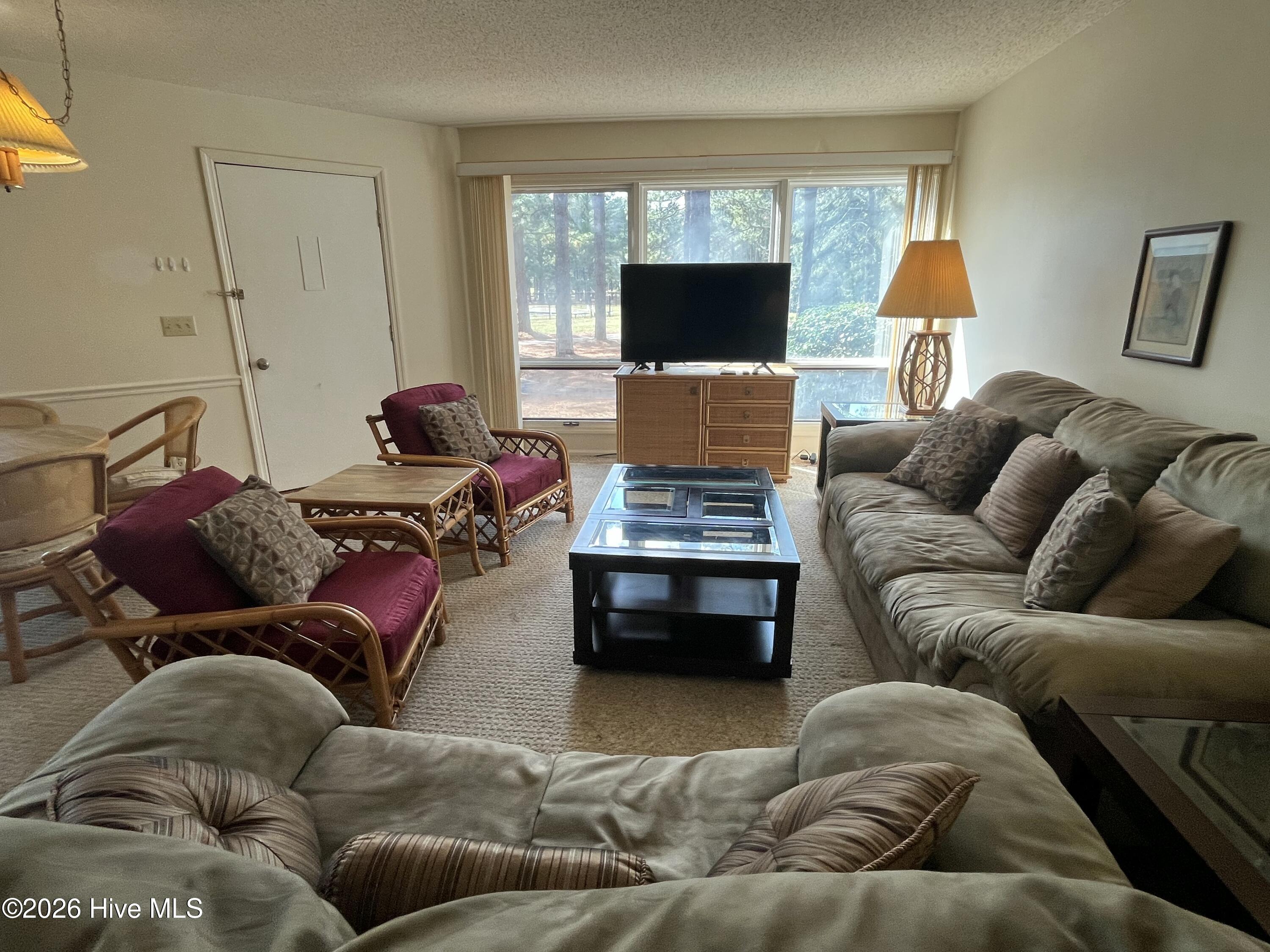 231 Foxkroft Drive Property Photo 6