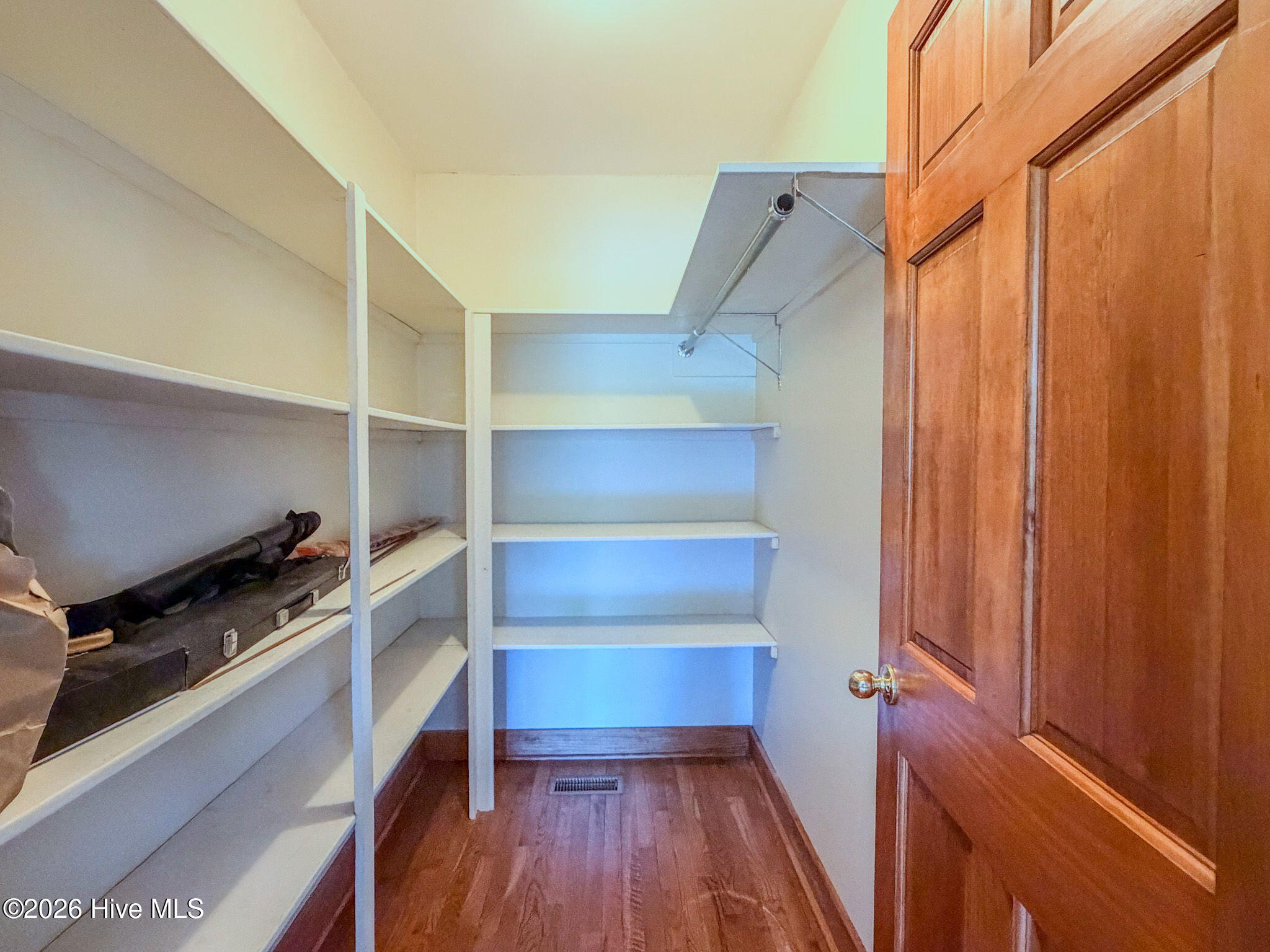 711 Oberlin Road Property Photo 35