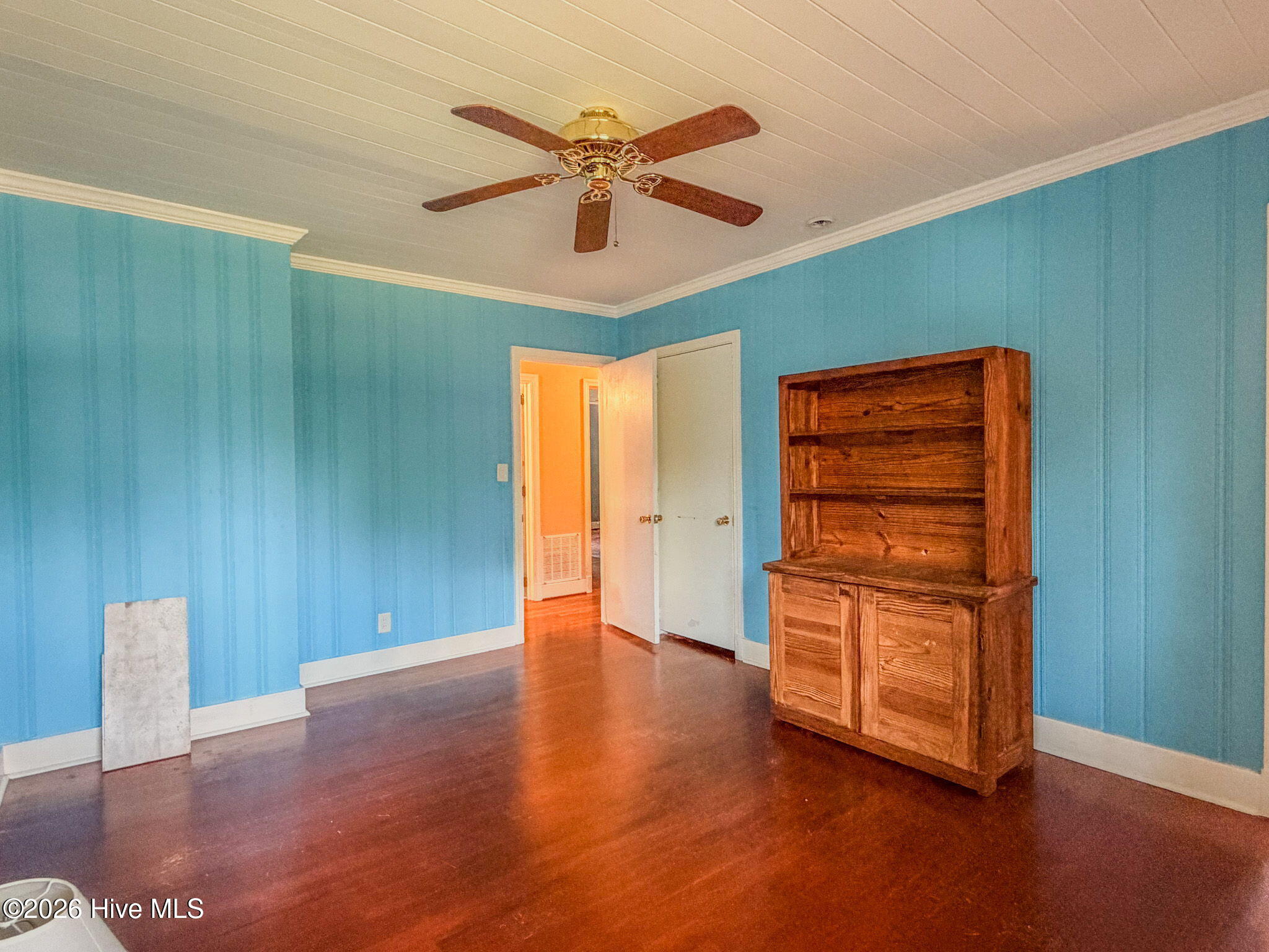 711 Oberlin Road Property Photo 44