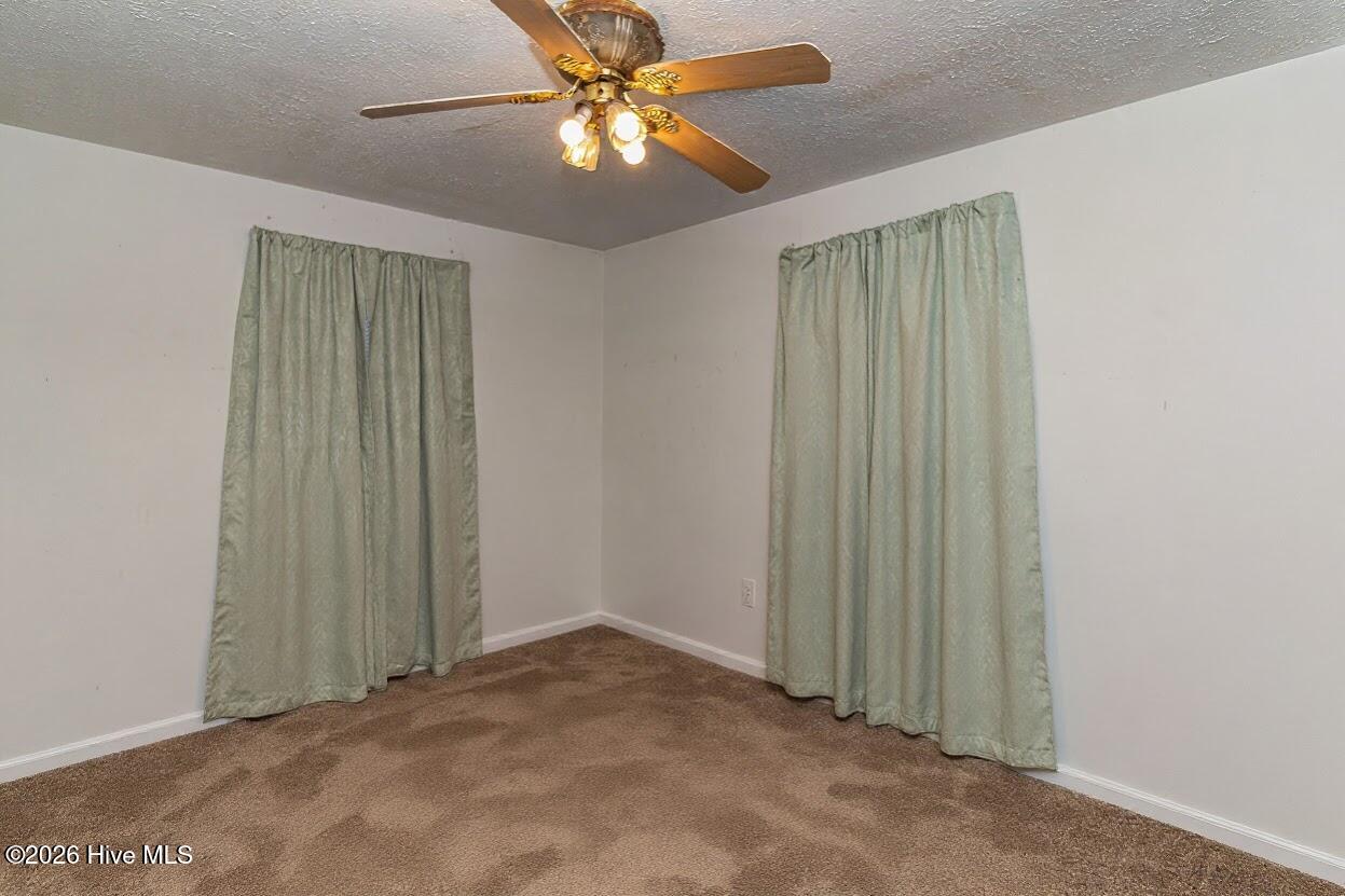 302 Nelson Drive Property Photo 6