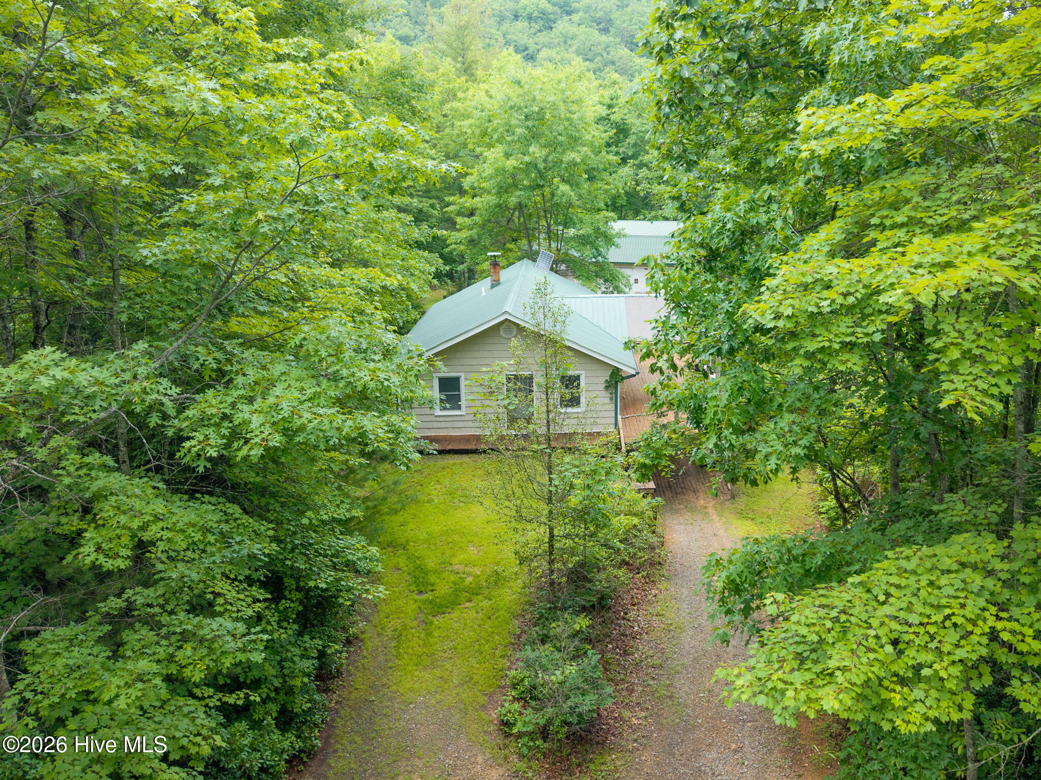 623 Denton Road Property Photo 2