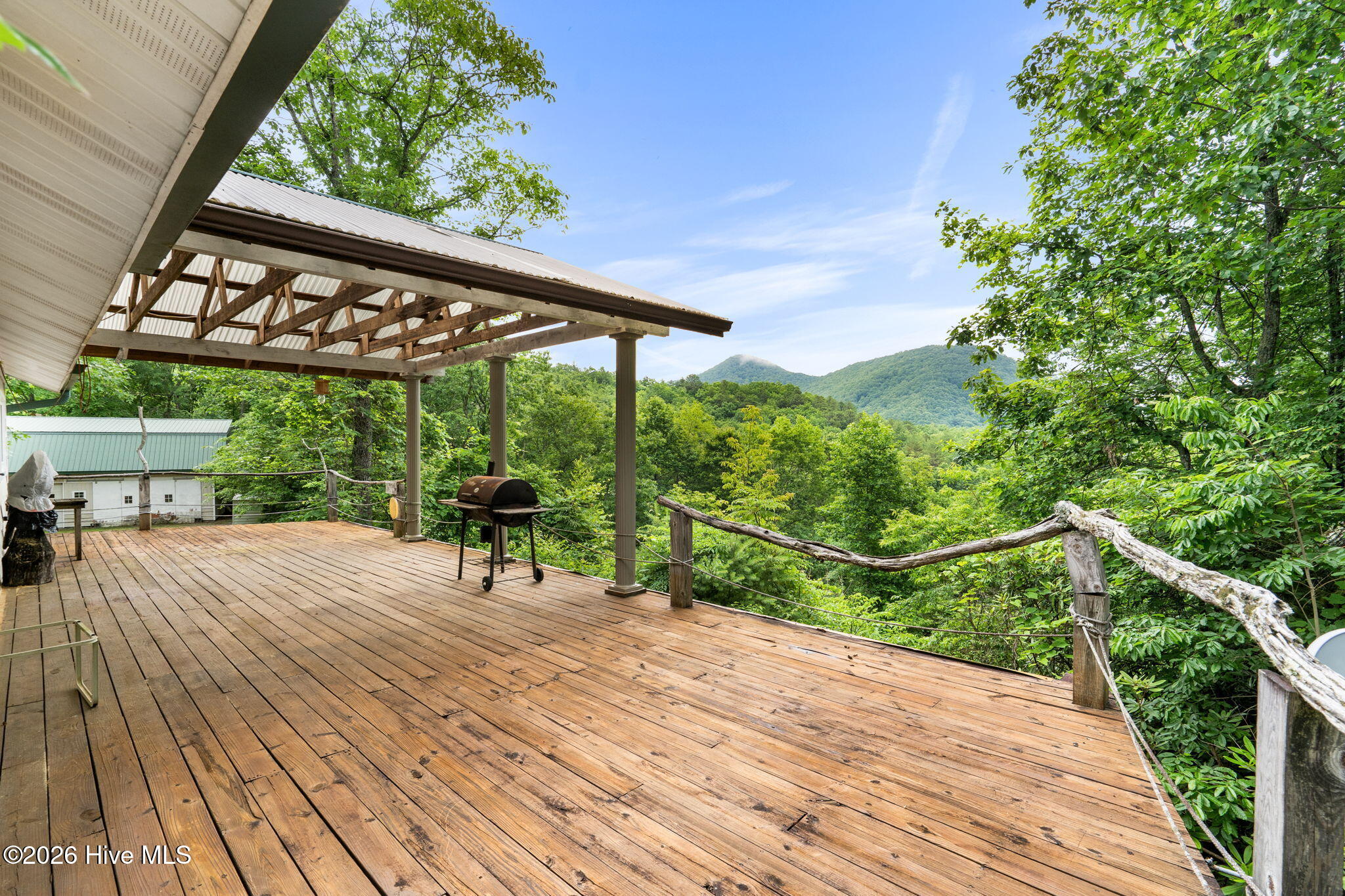 623 Denton Road Property Photo 10