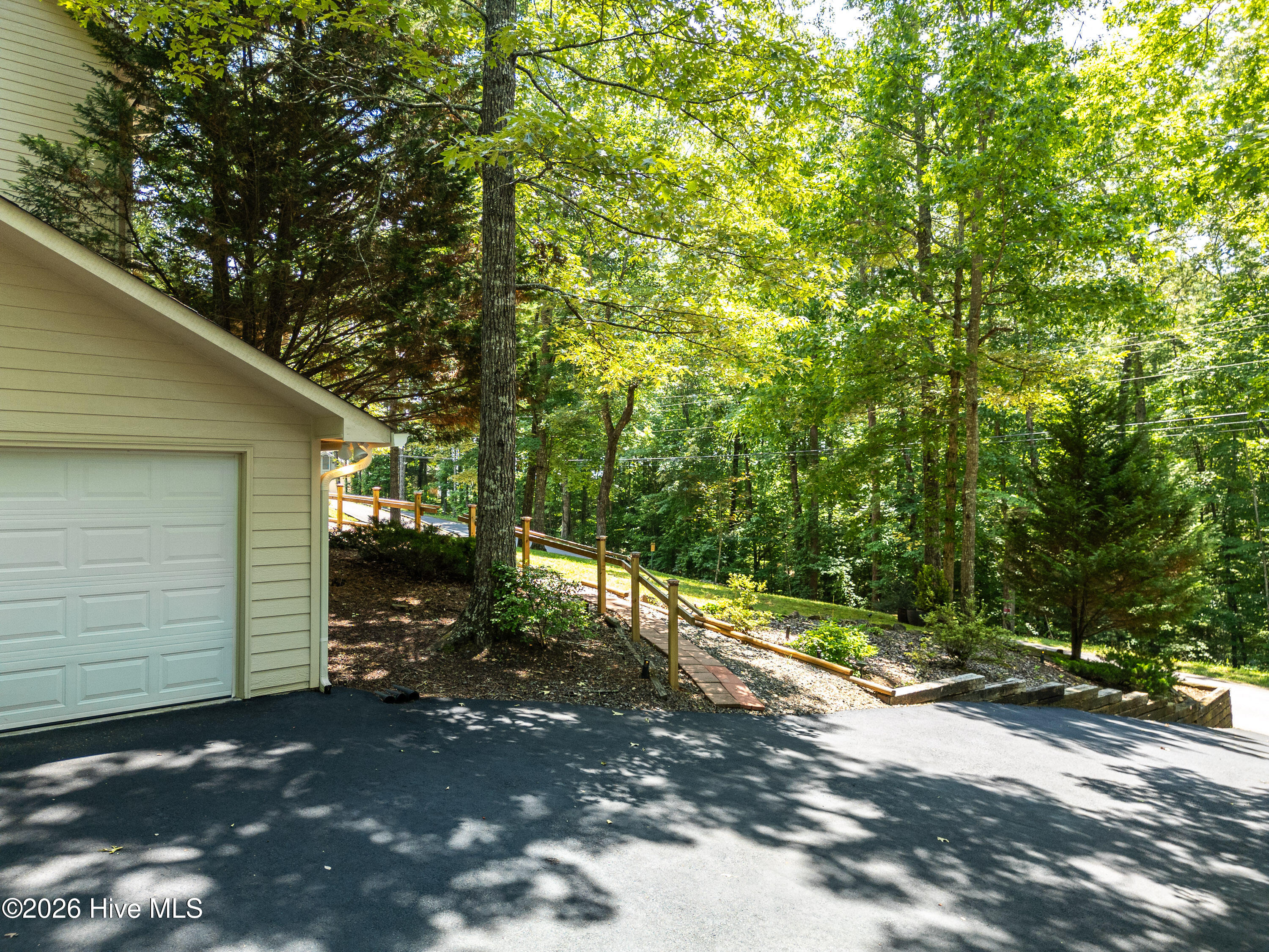 801 Village Road Property Photo 45