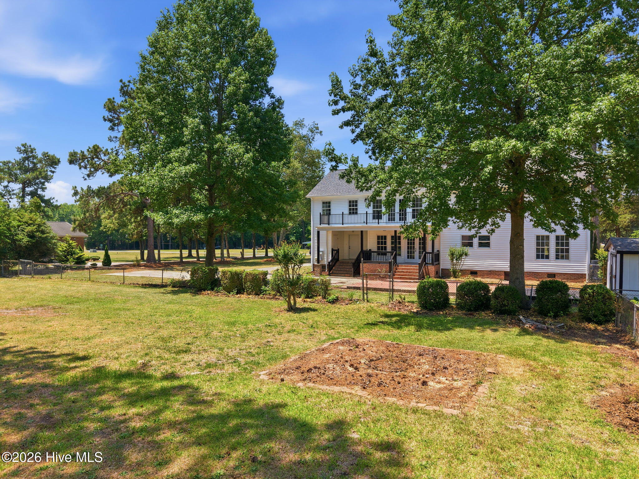 2857 Branchwood Drive Property Photo 5