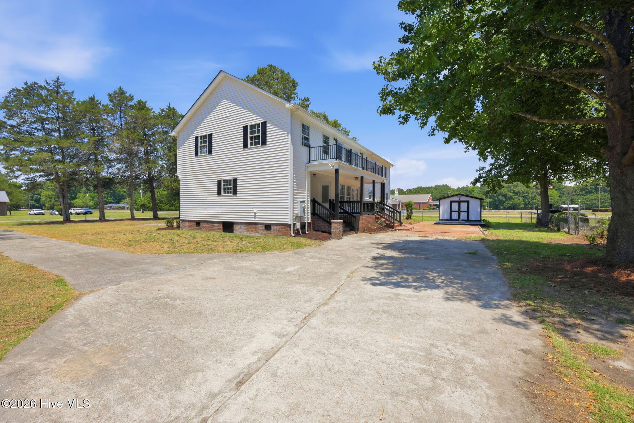 2857 Branchwood Drive Property Photo 8