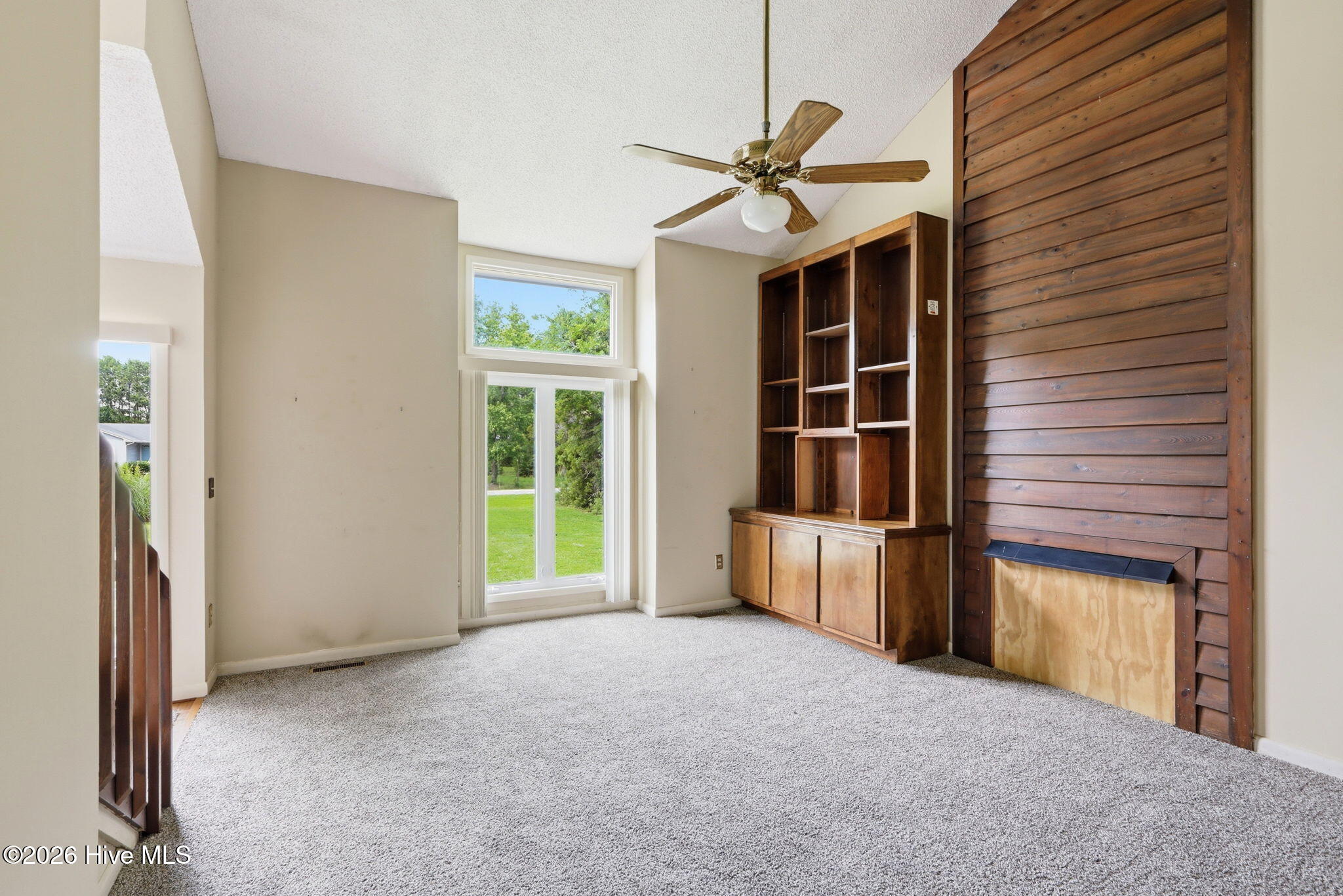 115 N Harbor Drive Property Photo 9