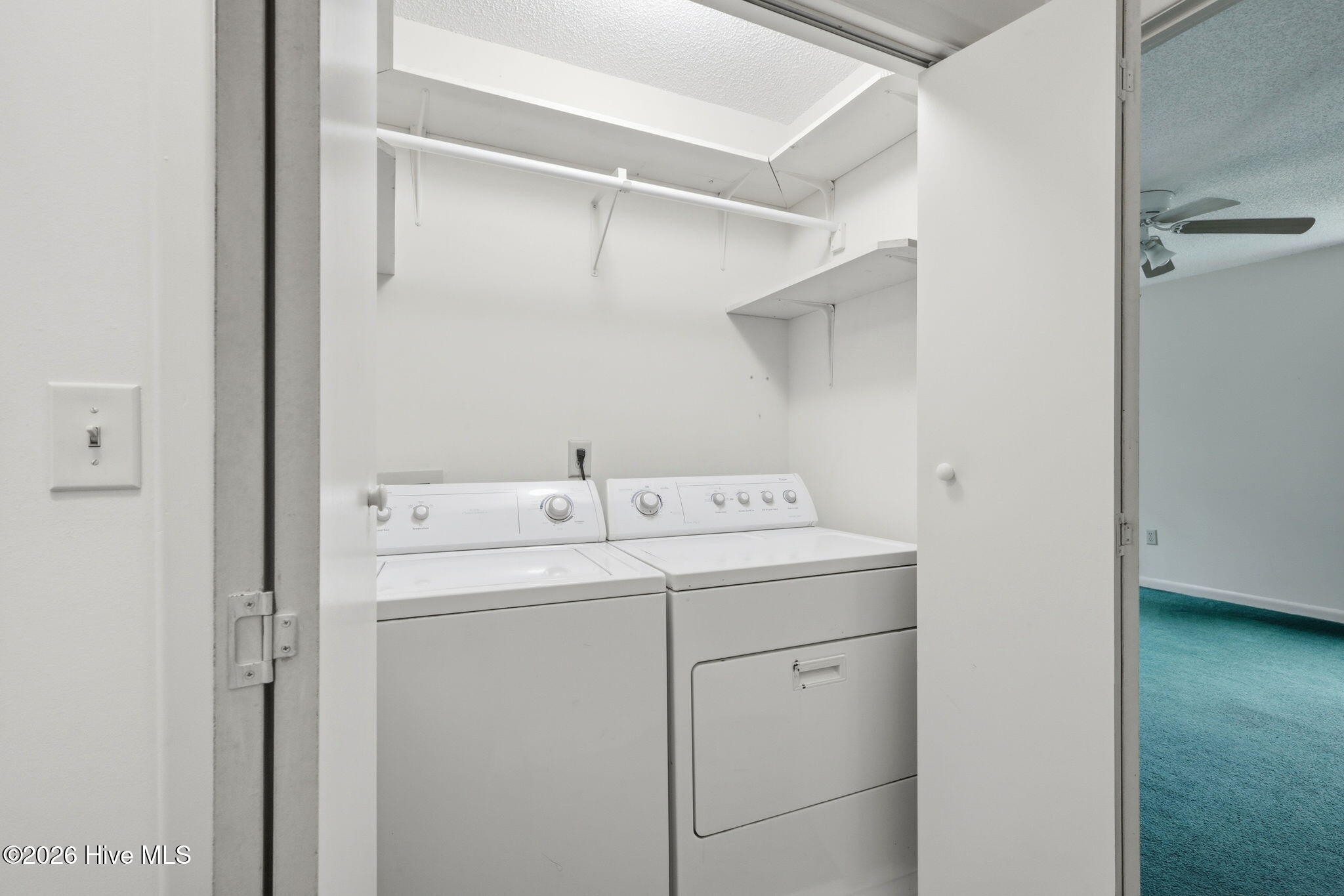115 N Harbor Drive Property Photo 15