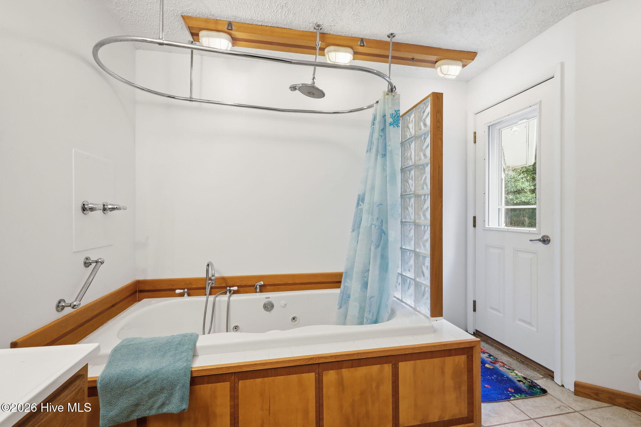 115 N Harbor Drive Property Photo 17