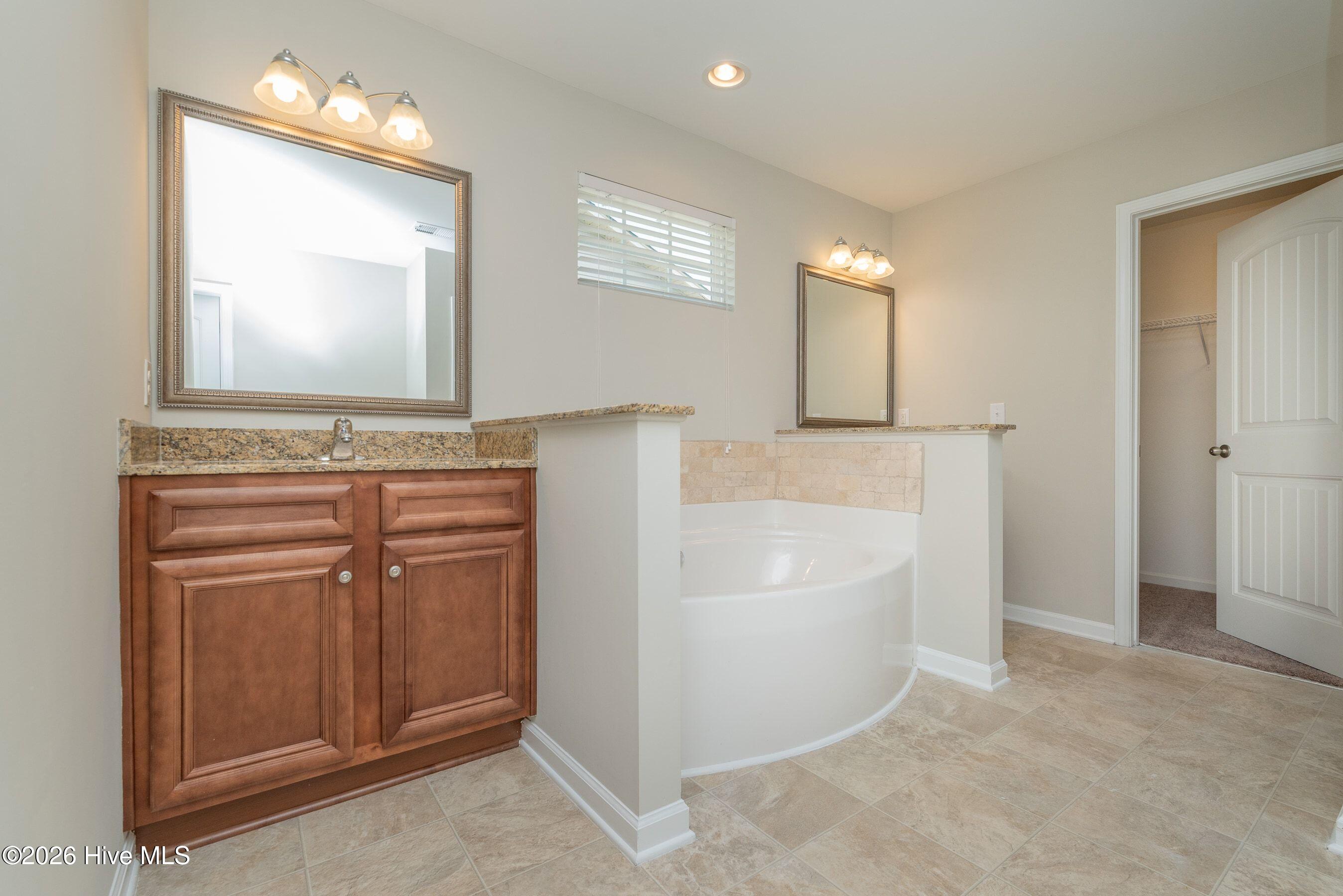 737 Jericho Court Property Photo 23
